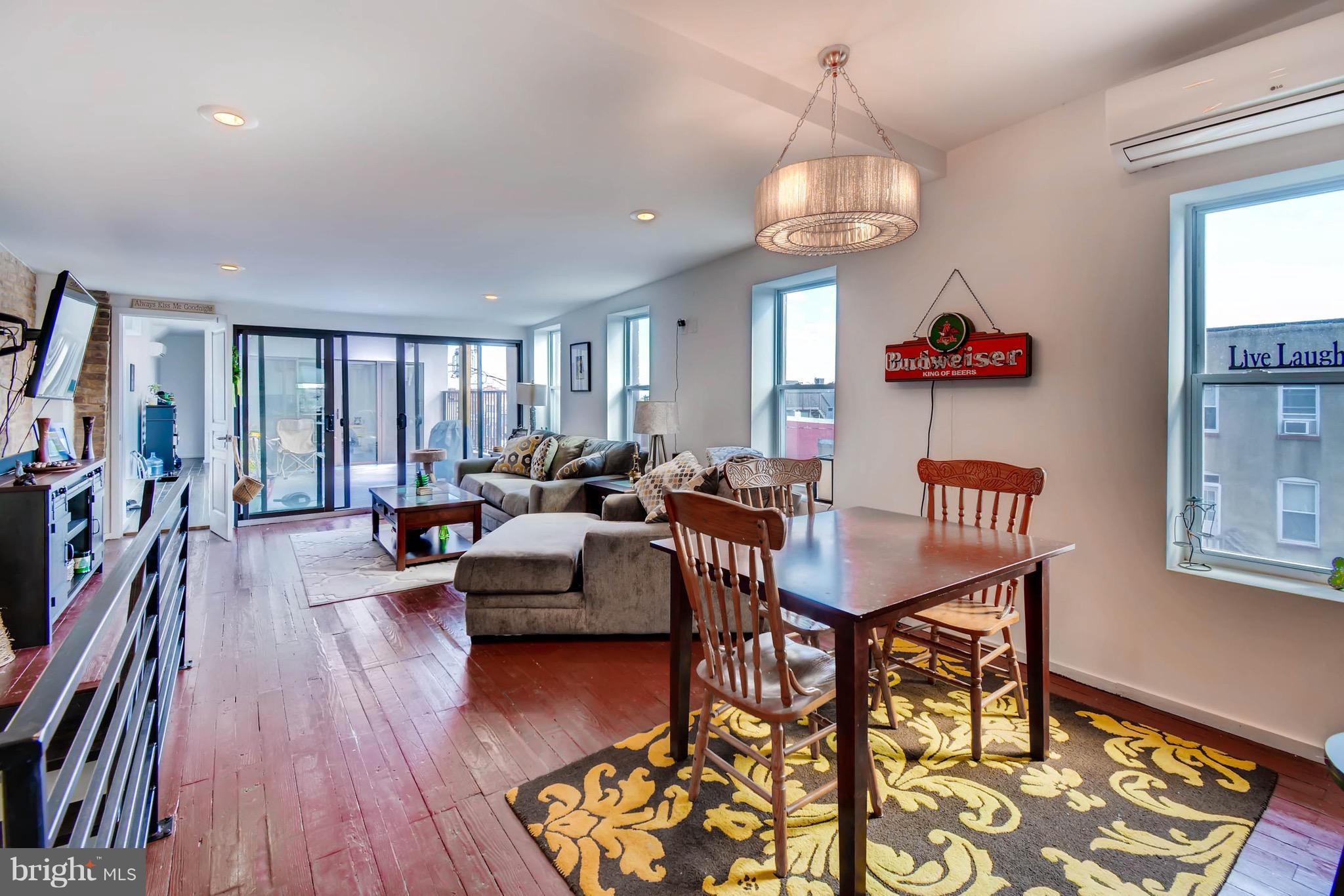 LOCUST POINT - Residential Income