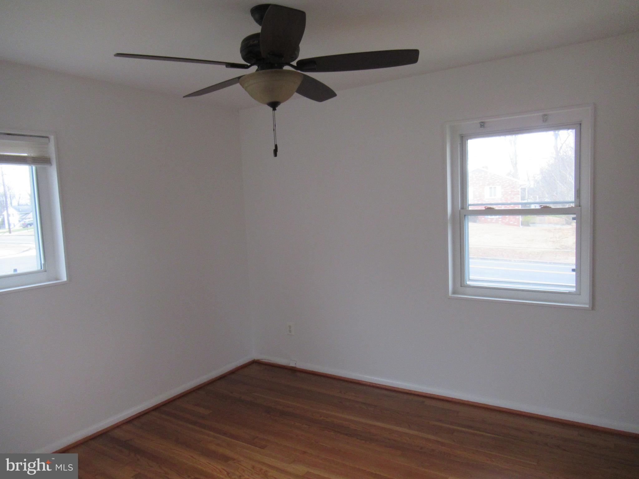 NORTH SPRINGFIELD - Residential Lease