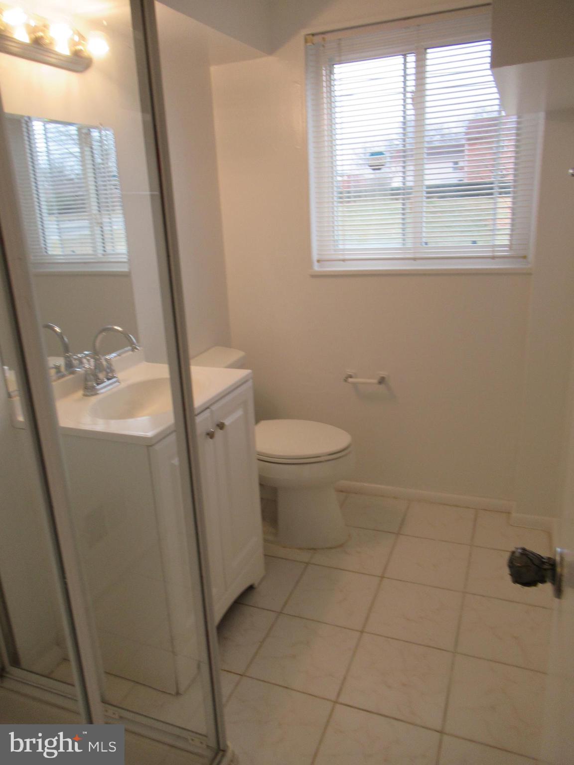 NORTH SPRINGFIELD - Residential Lease