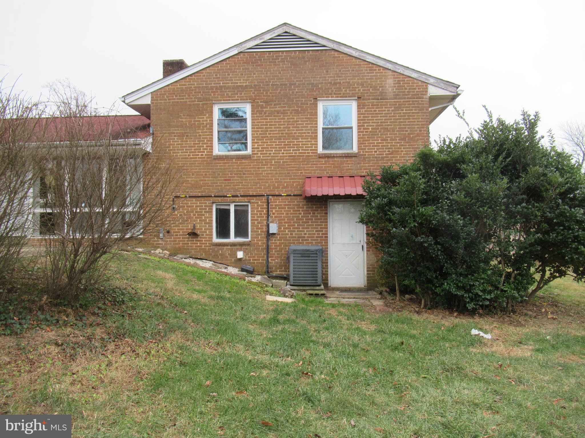 NORTH SPRINGFIELD - Residential Lease