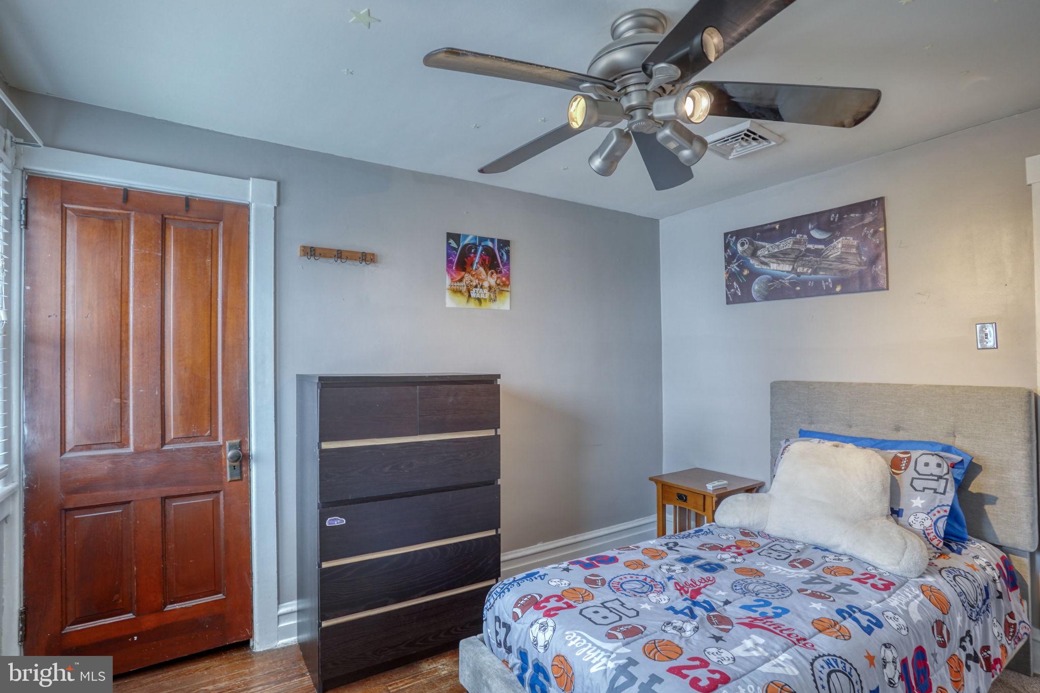 PERRYVILLE - Residential