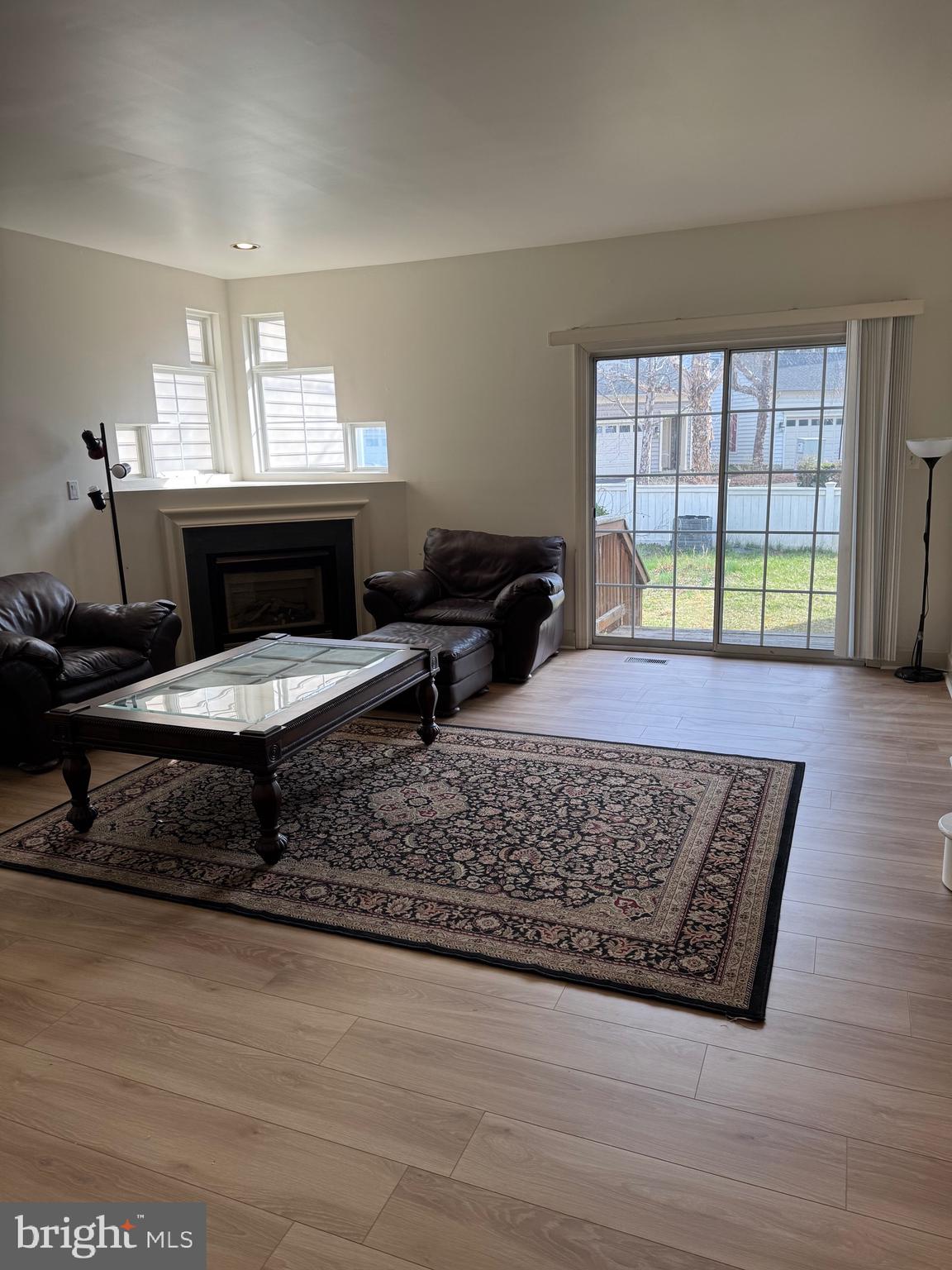 KING FARM WATKINS POND - Residential Lease