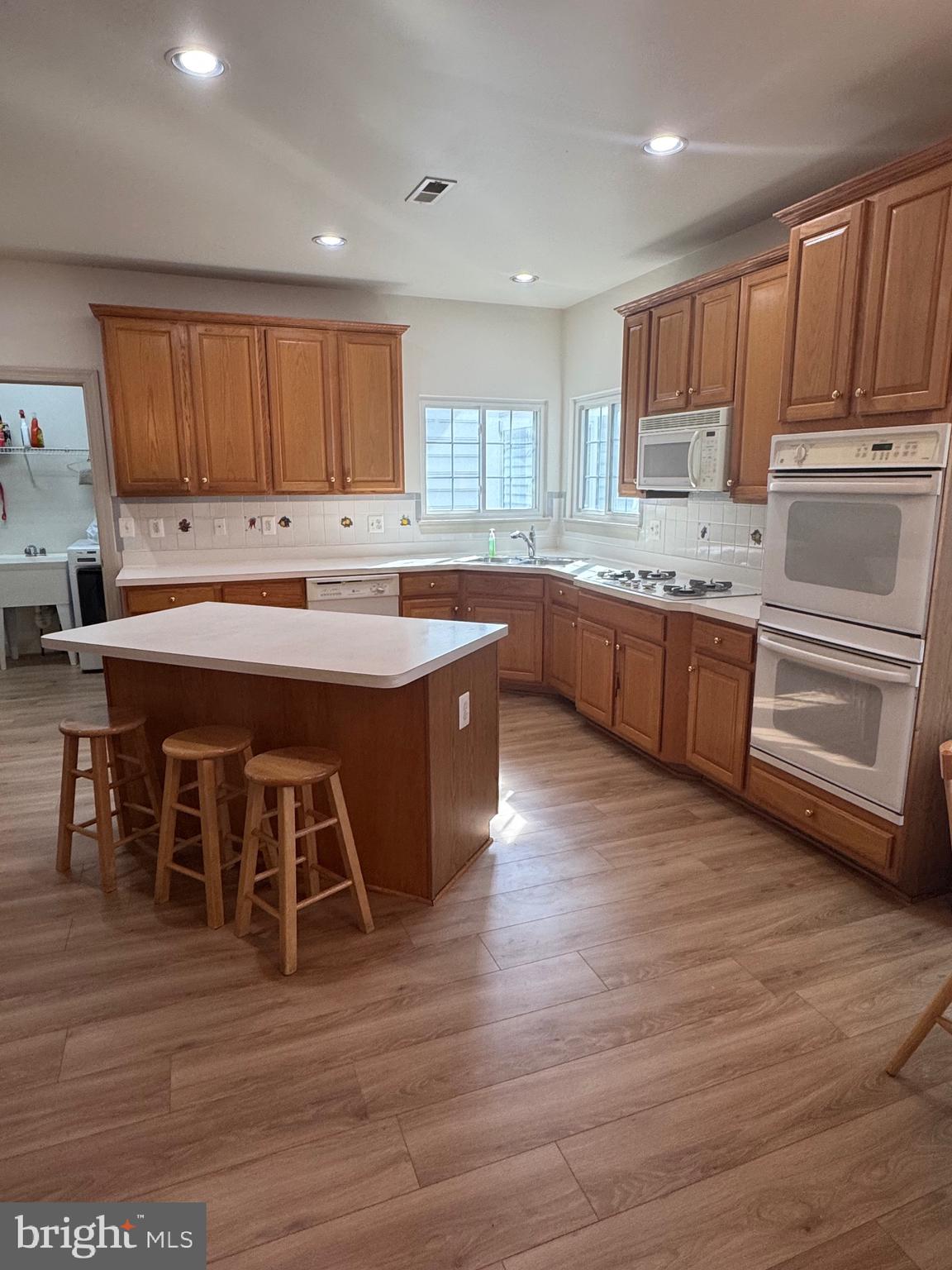 KING FARM WATKINS POND - Residential Lease