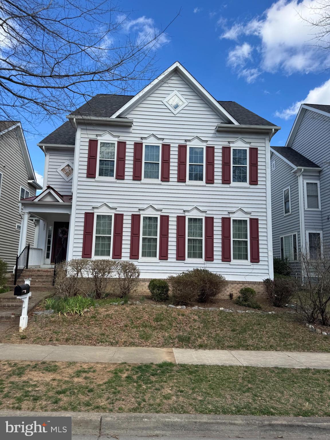 KING FARM WATKINS POND - Residential Lease