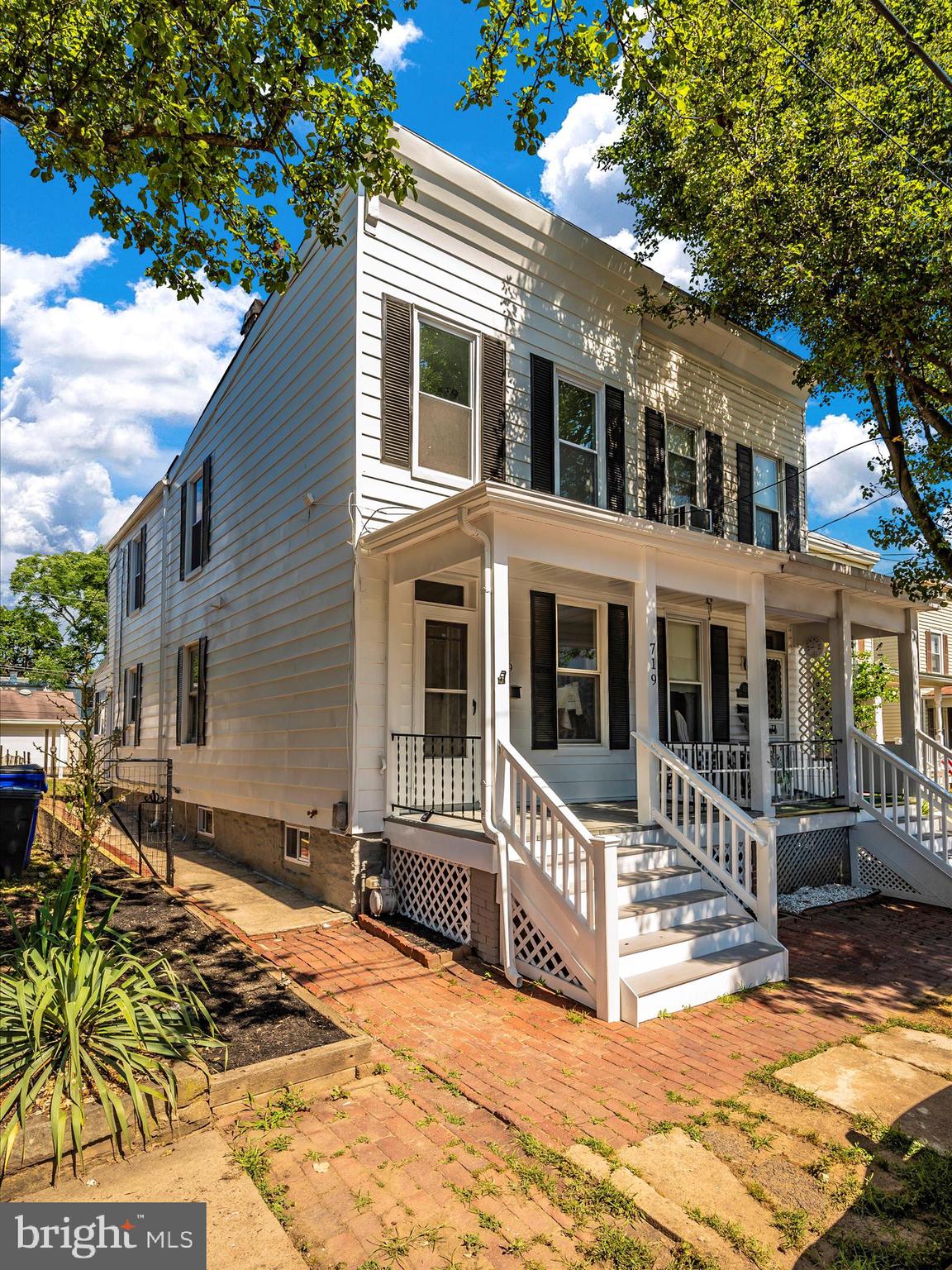 DOWNTOWN FREDERICK - Residential