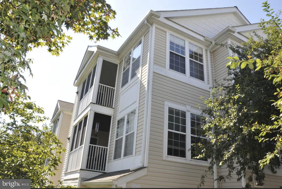 AMBER RIDGE AT MILESTONE - Residential Lease