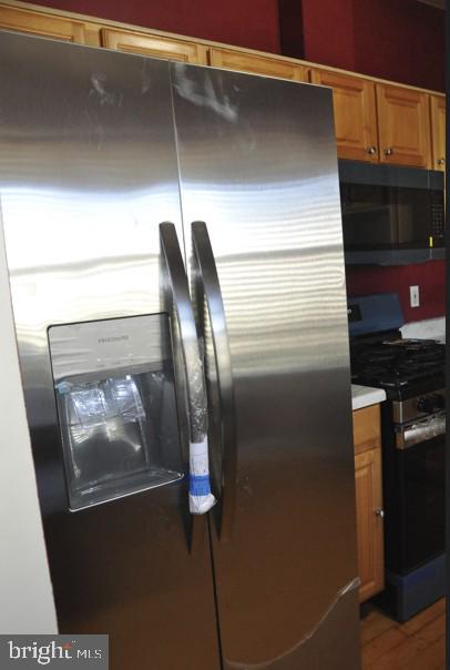 AMBER RIDGE AT MILESTONE - Residential Lease