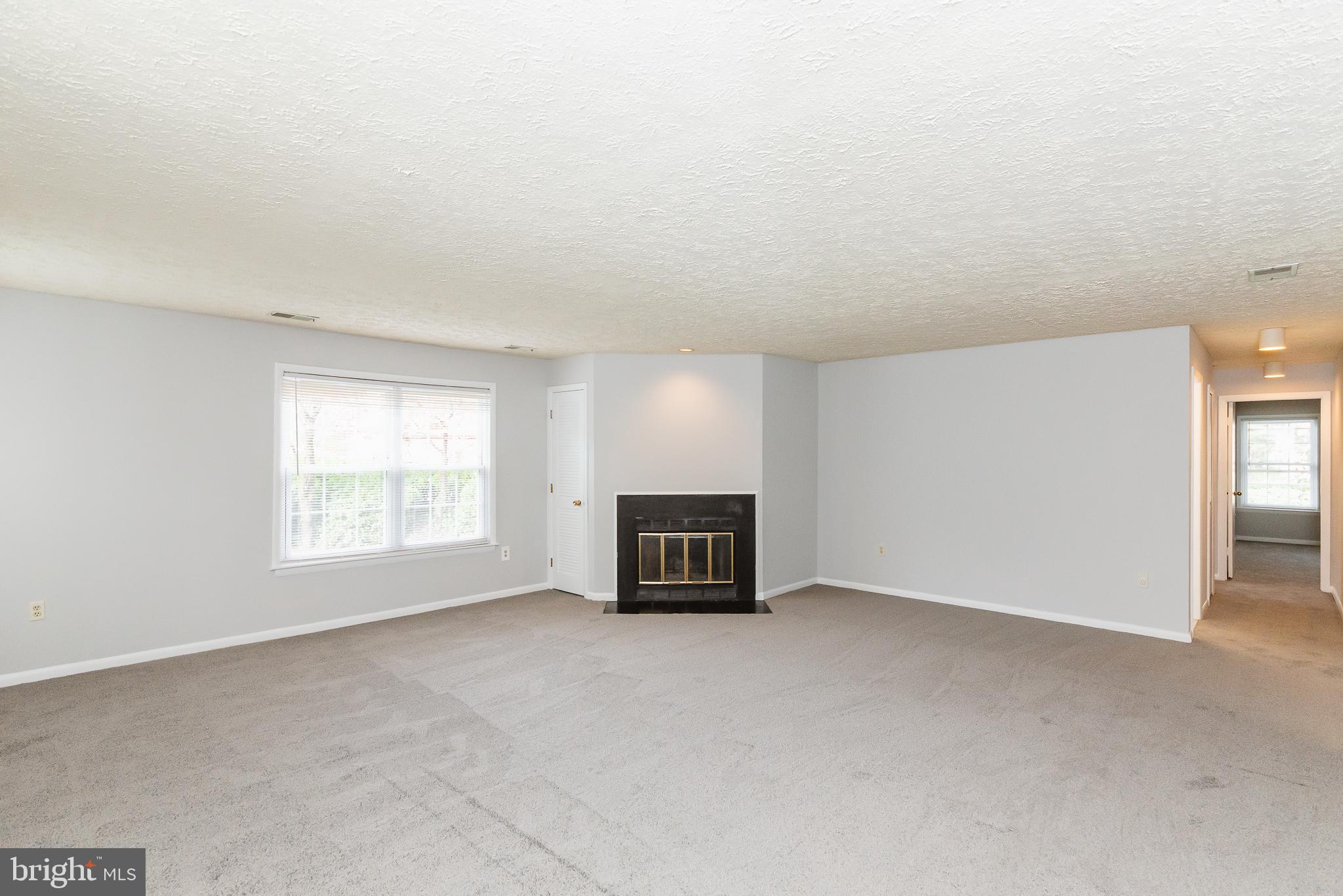 THE FALLS GARDEN - Residential