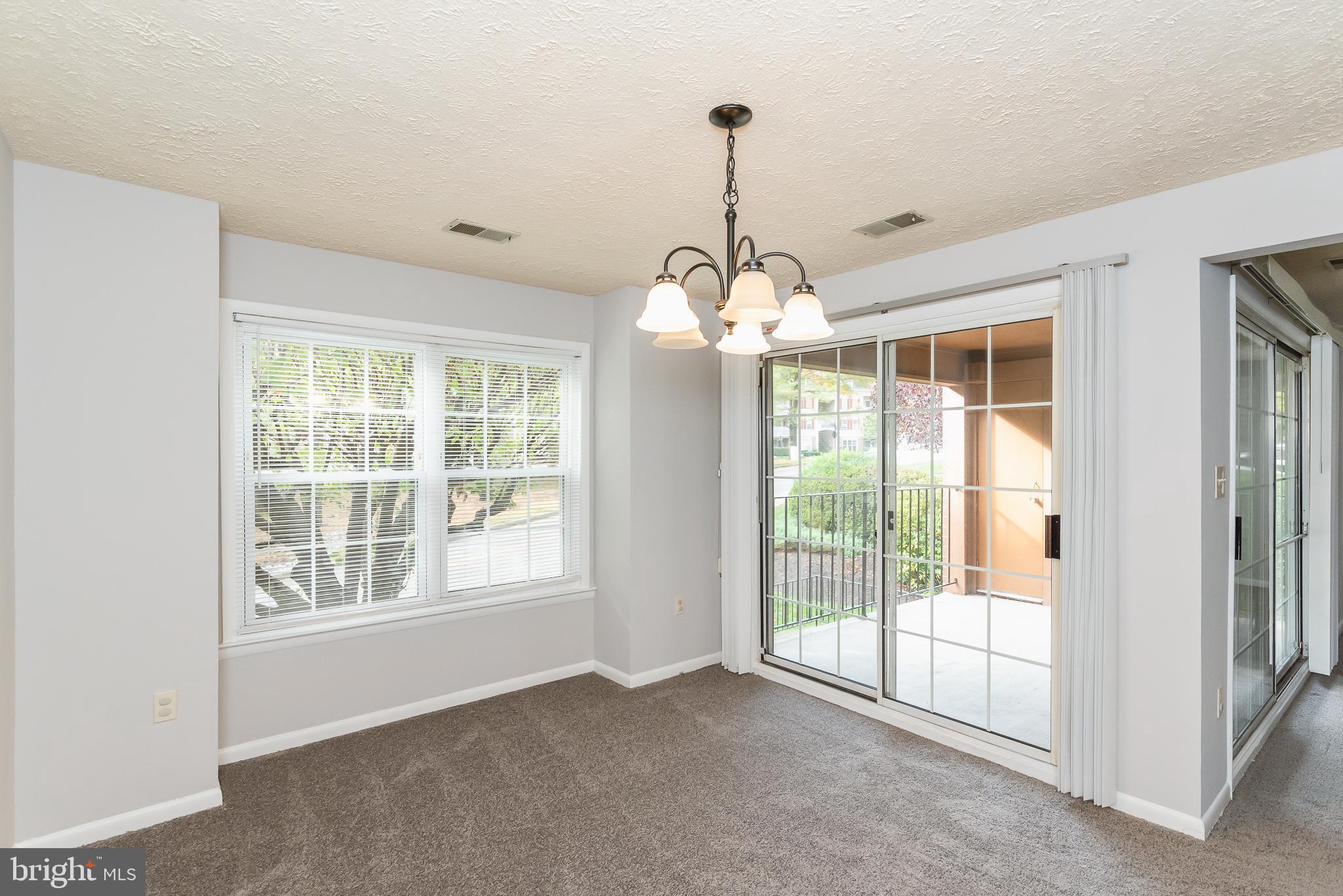 THE FALLS GARDEN - Residential