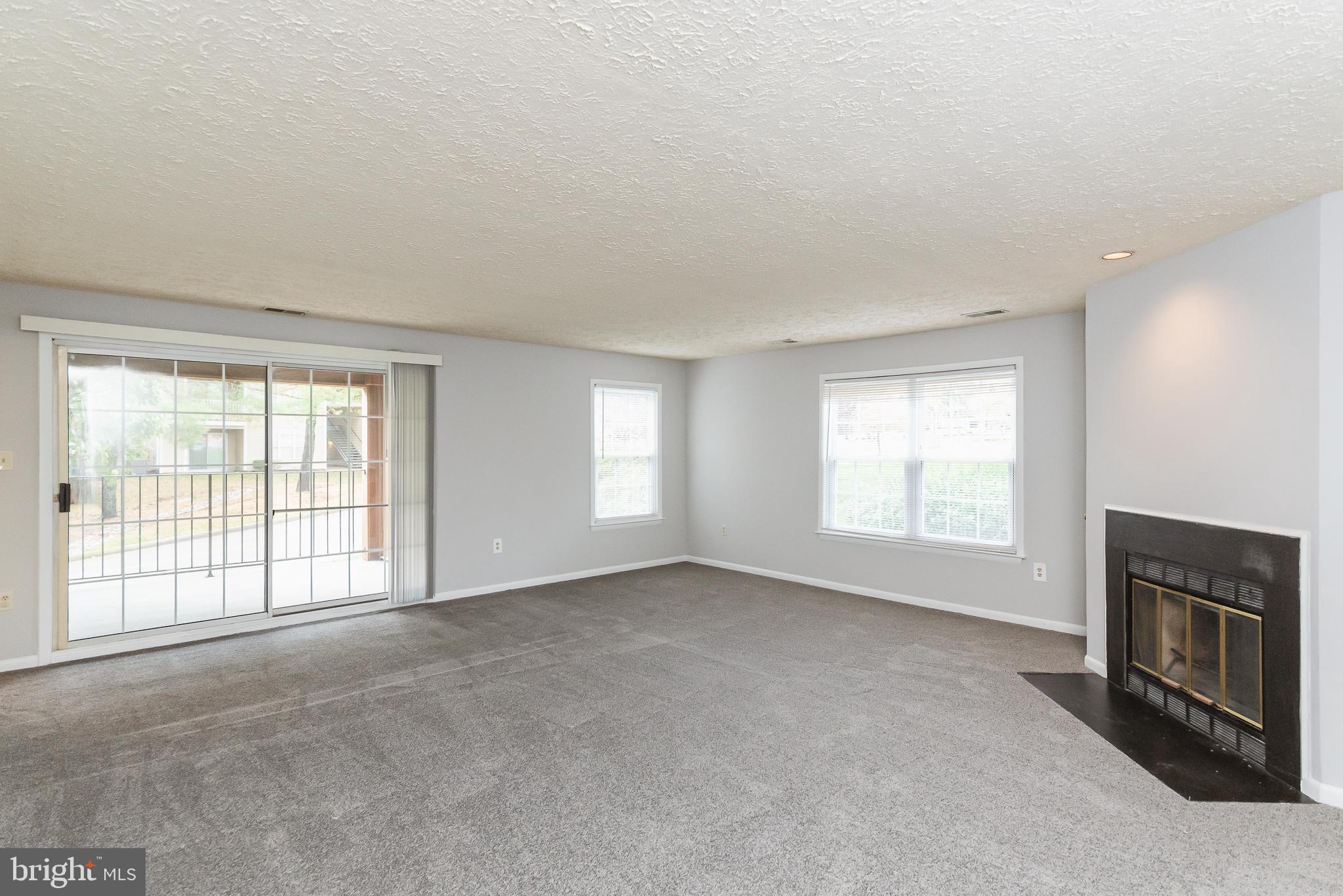 THE FALLS GARDEN - Residential