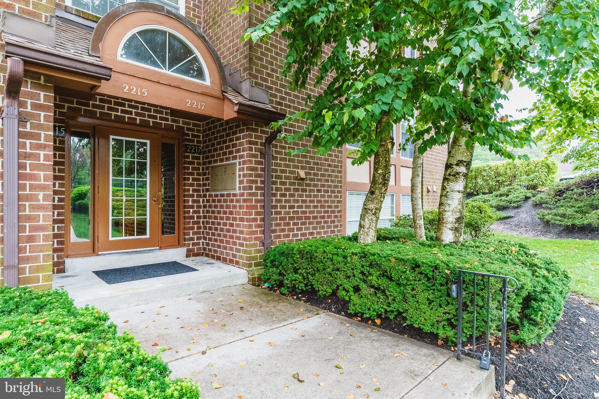 THE FALLS GARDEN - Residential