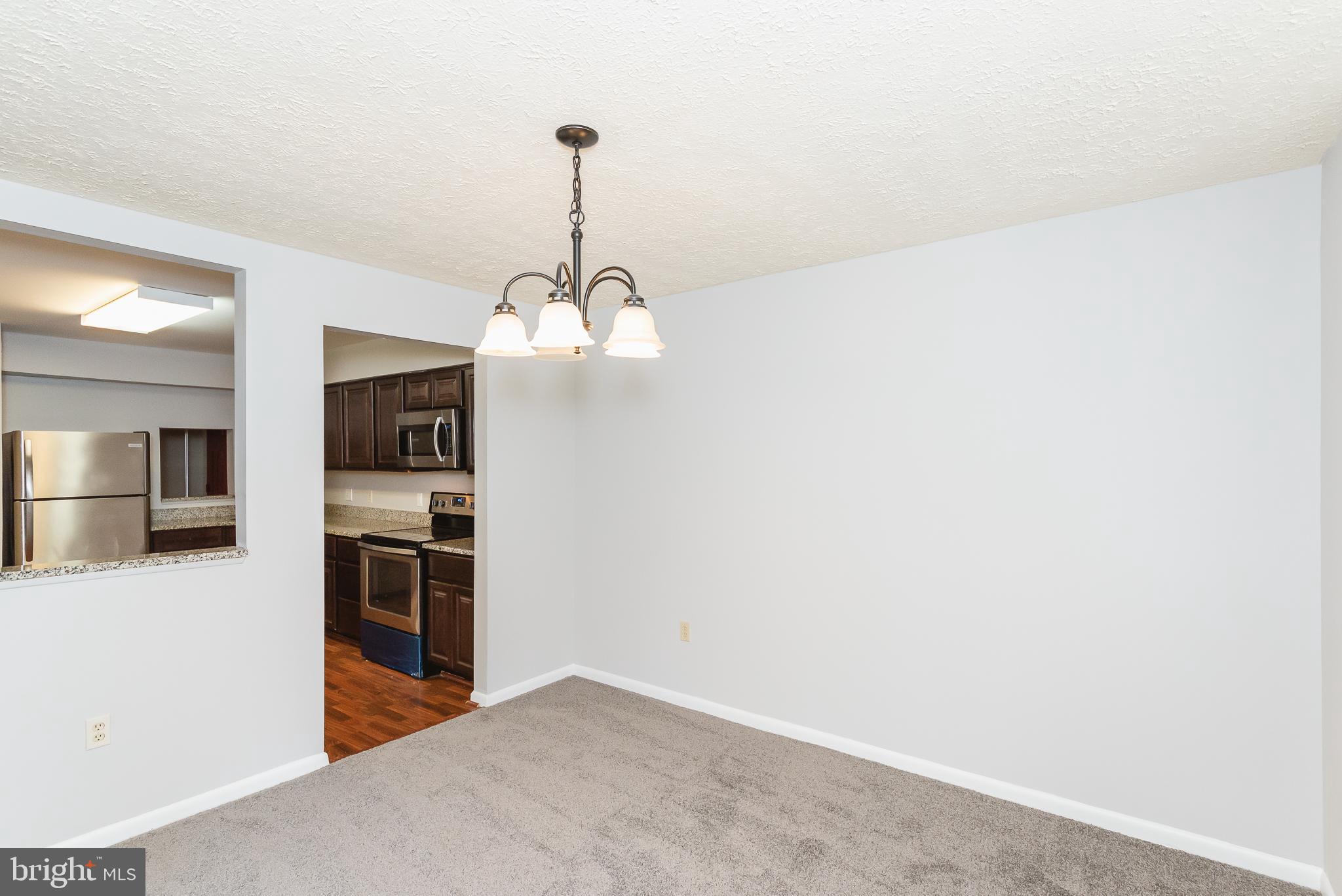 THE FALLS GARDEN - Residential