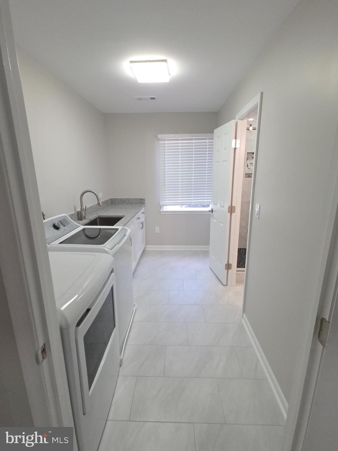 OPEQUON MEADOWS - Residential Lease