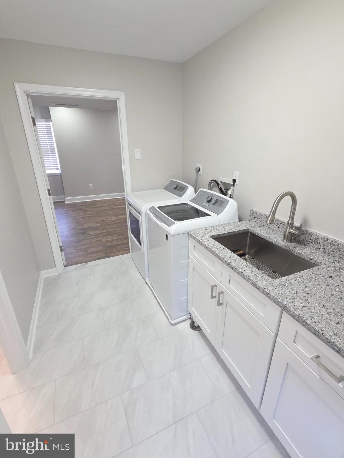 OPEQUON MEADOWS - Residential Lease