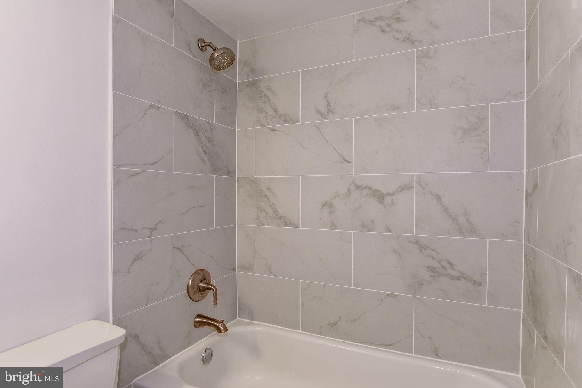 HAWTHORNE VILLAGE - Residential