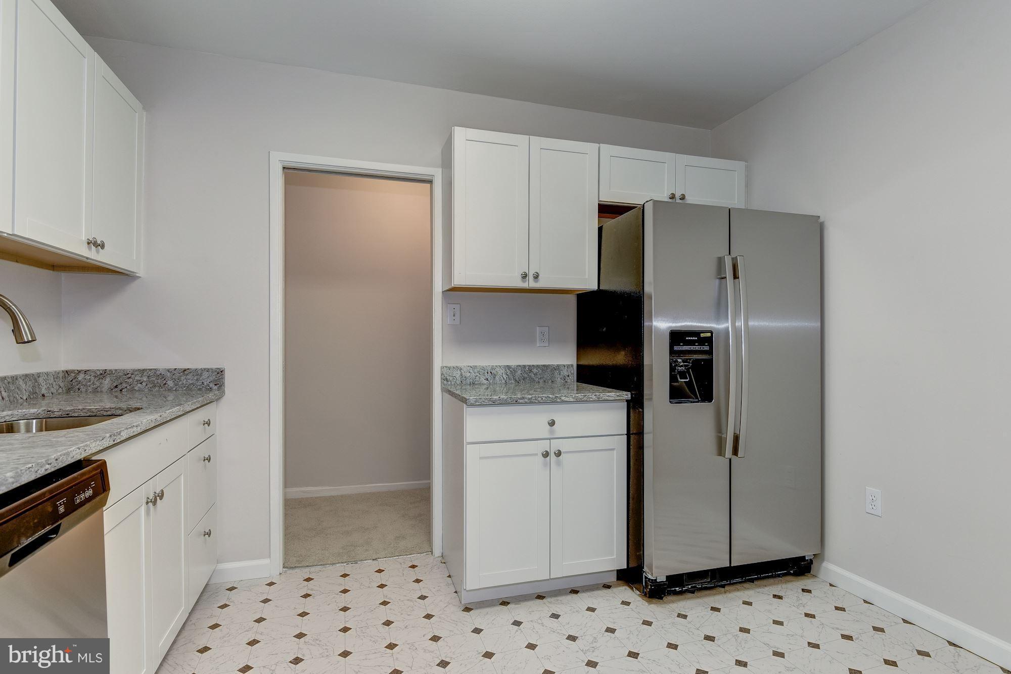 HAWTHORNE VILLAGE - Residential