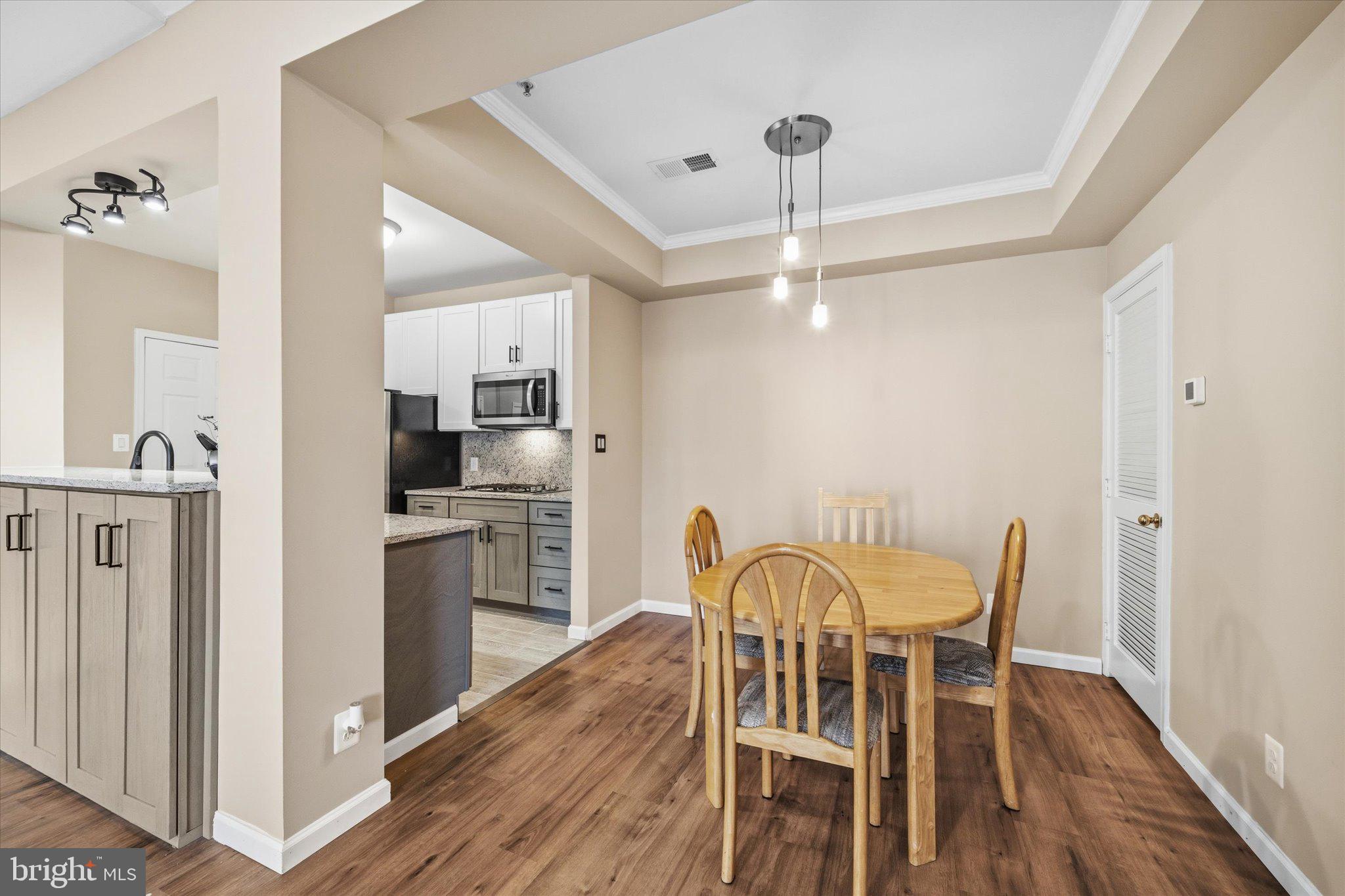 RIVERBEND AT CASCADES - Residential