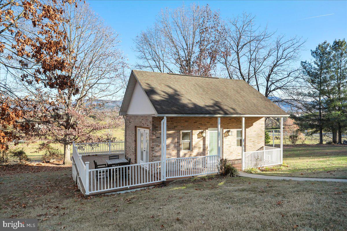 LURAY - Commercial Sale