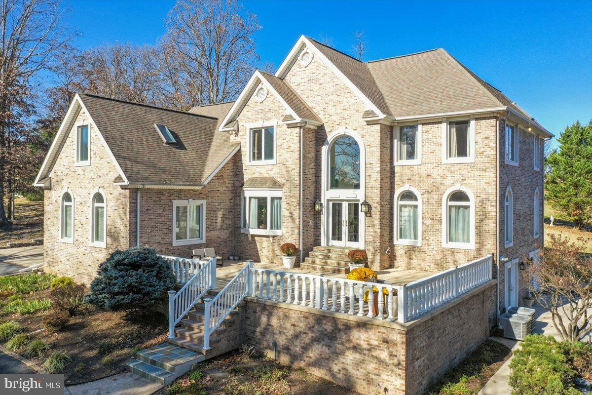 LURAY - Commercial Sale