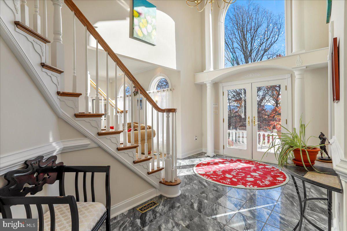 LURAY - Commercial Sale