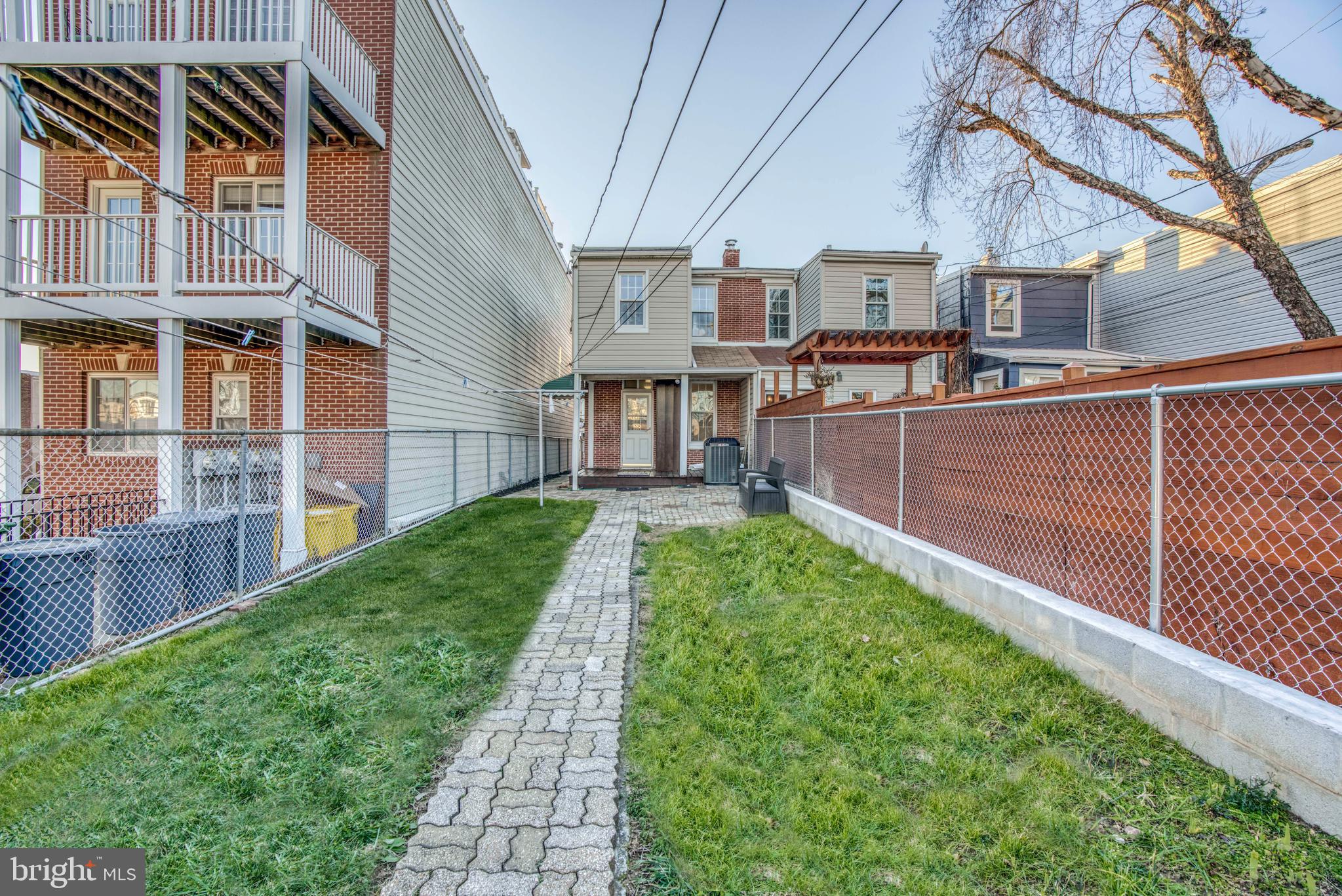 HAMPDEN HISTORIC DISTRICT - Residential