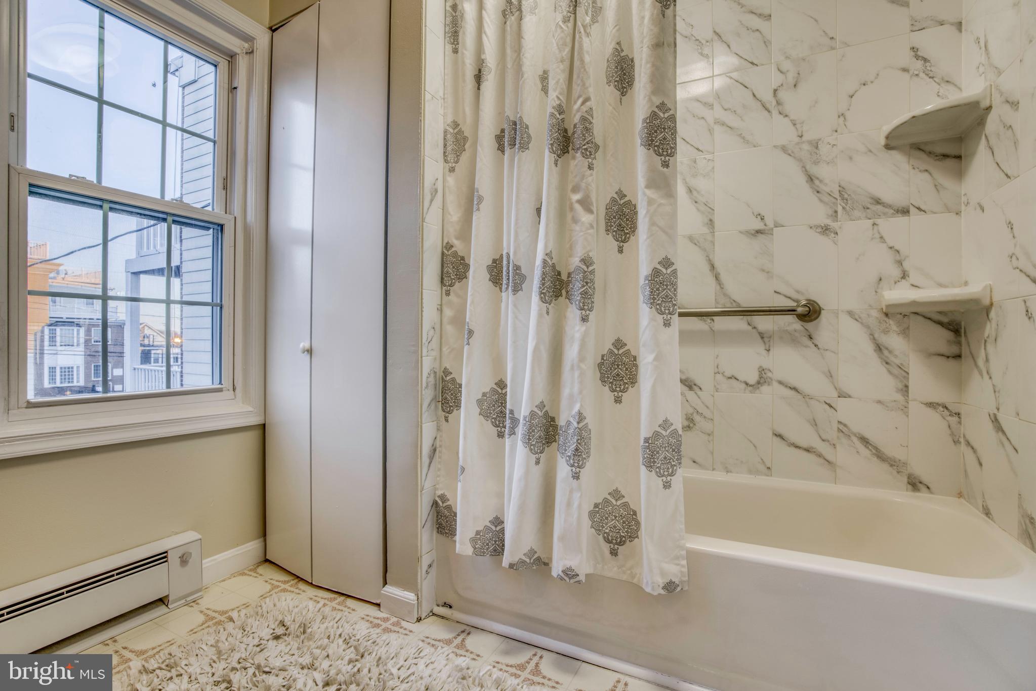 HAMPDEN HISTORIC DISTRICT - Residential