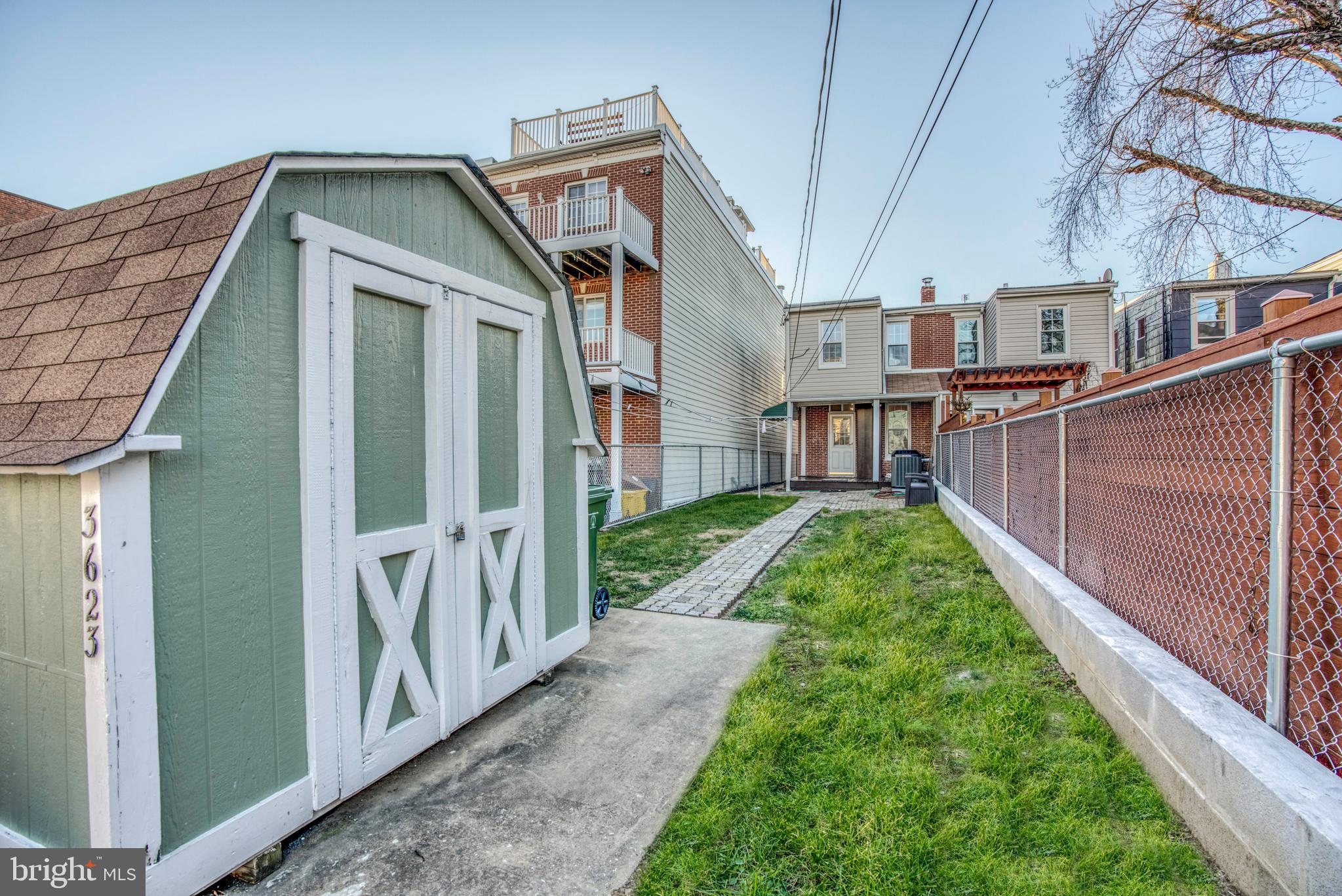 HAMPDEN HISTORIC DISTRICT - Residential