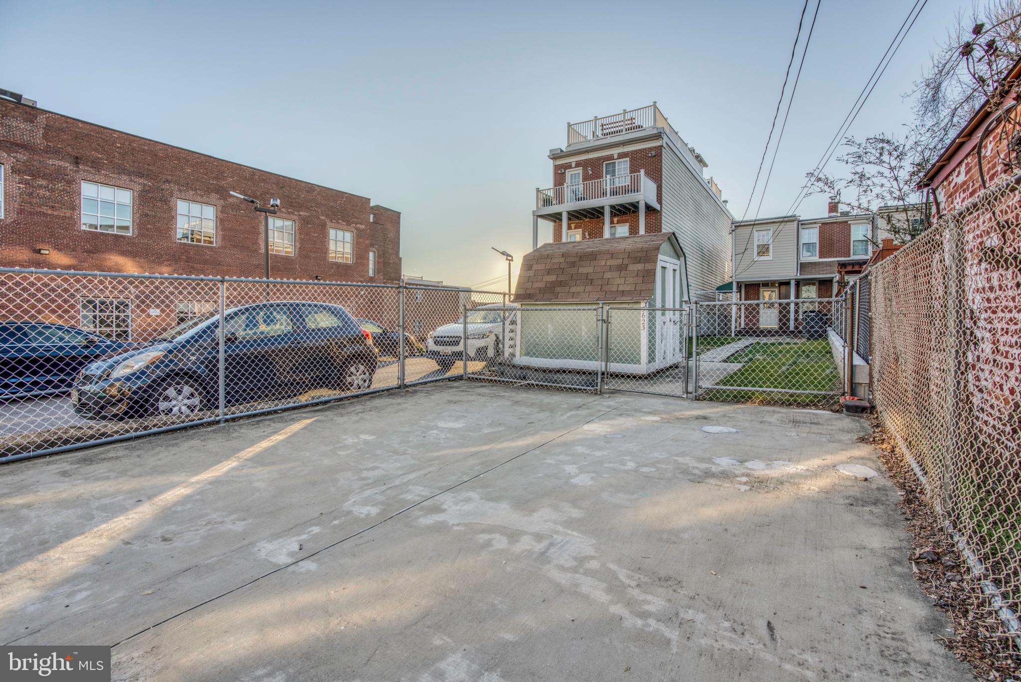 HAMPDEN HISTORIC DISTRICT - Residential