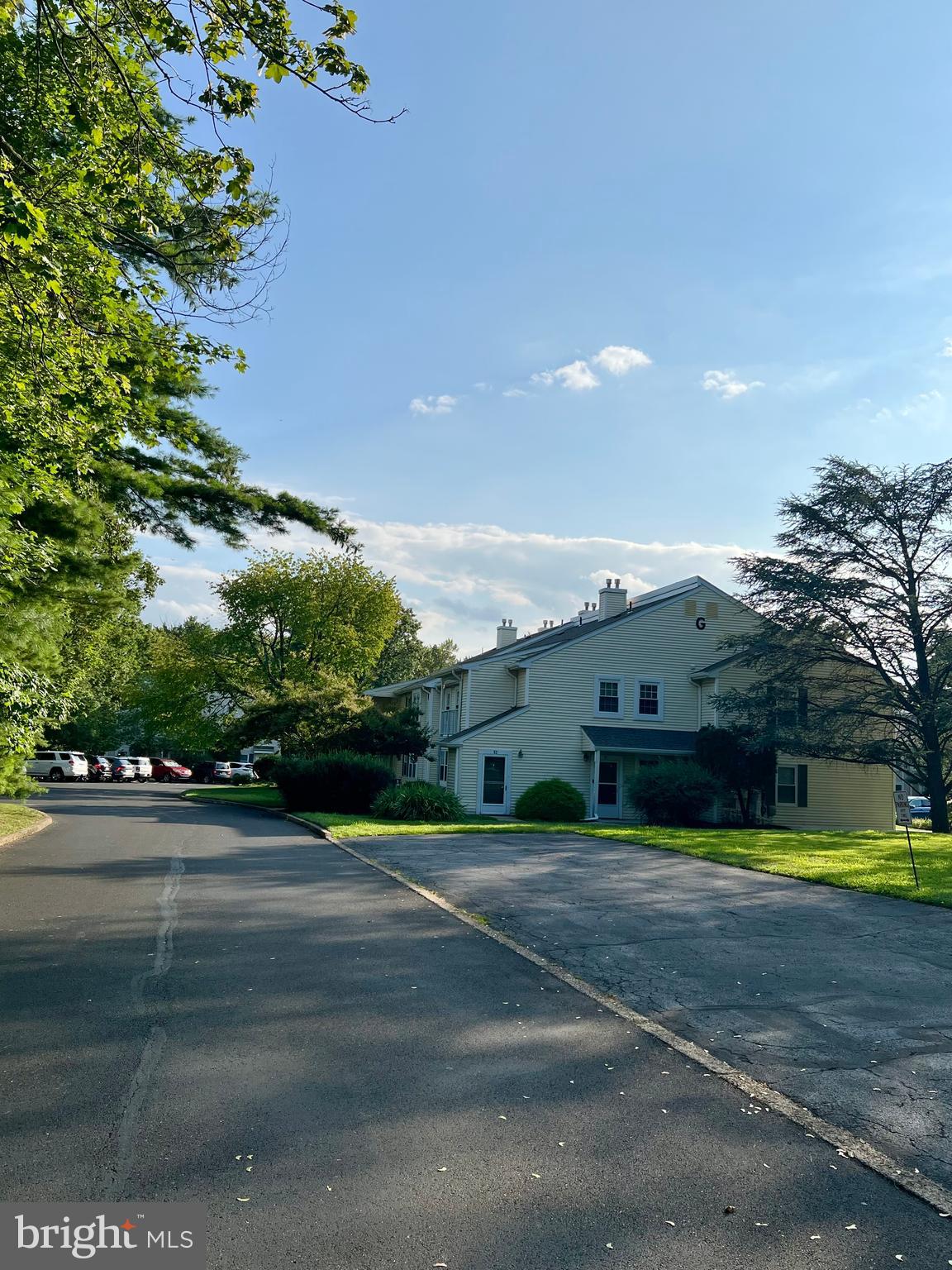 52 BELMONT STATION