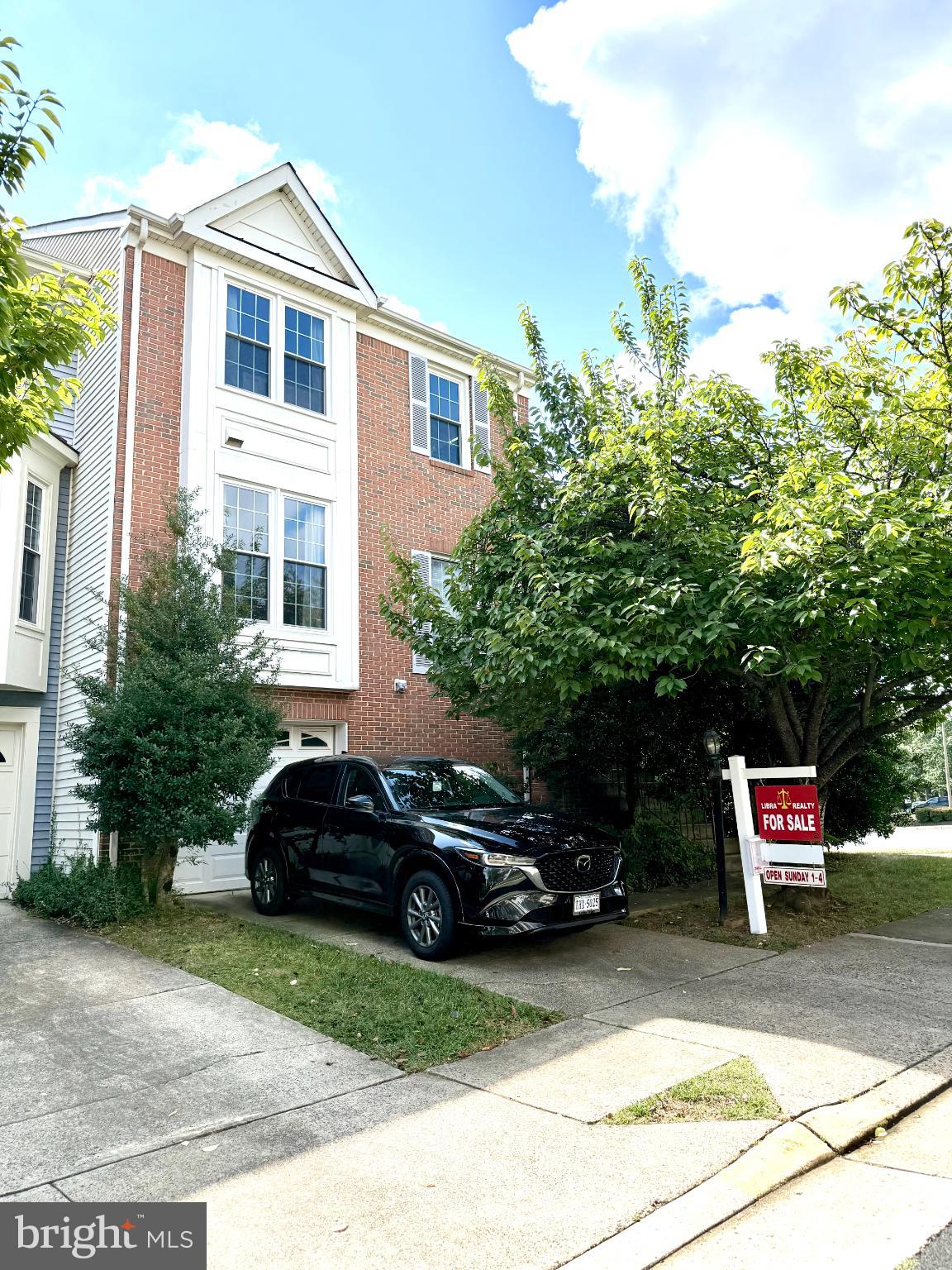 3125 SUTHERLAND HILL COURT