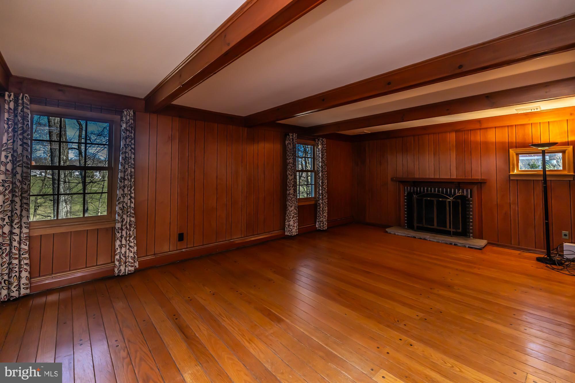 CHARTER CHASE - Residential