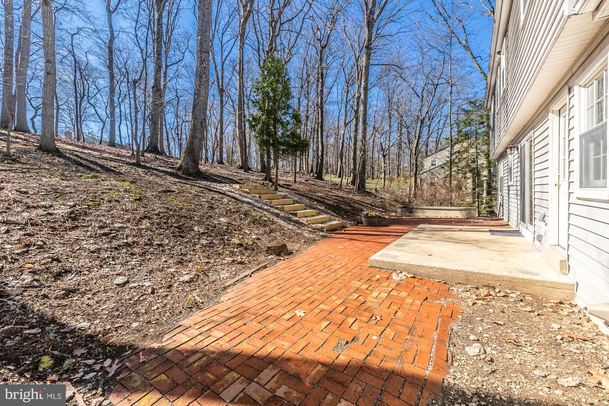 CHARTER CHASE - Residential