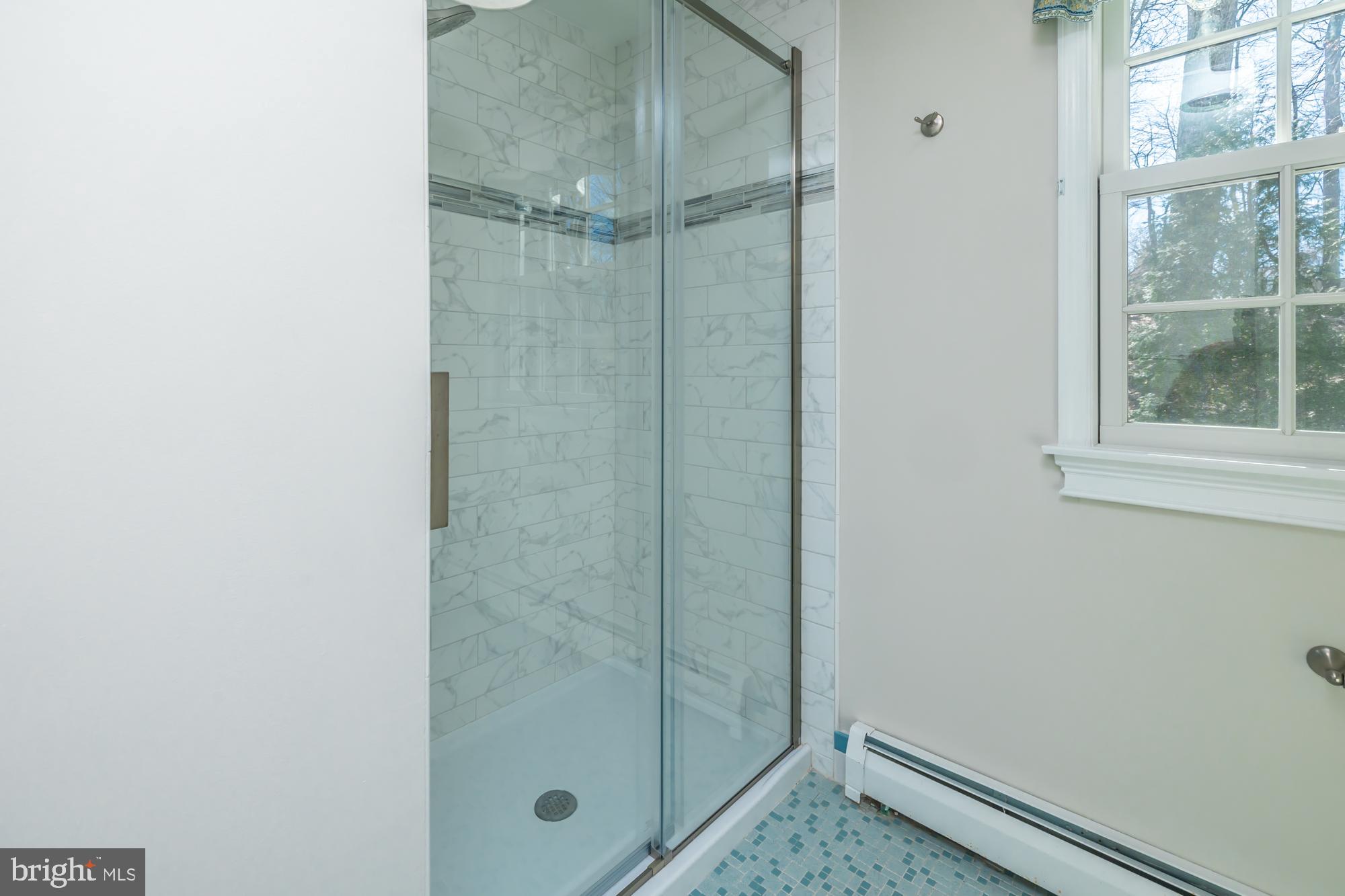 CHARTER CHASE - Residential