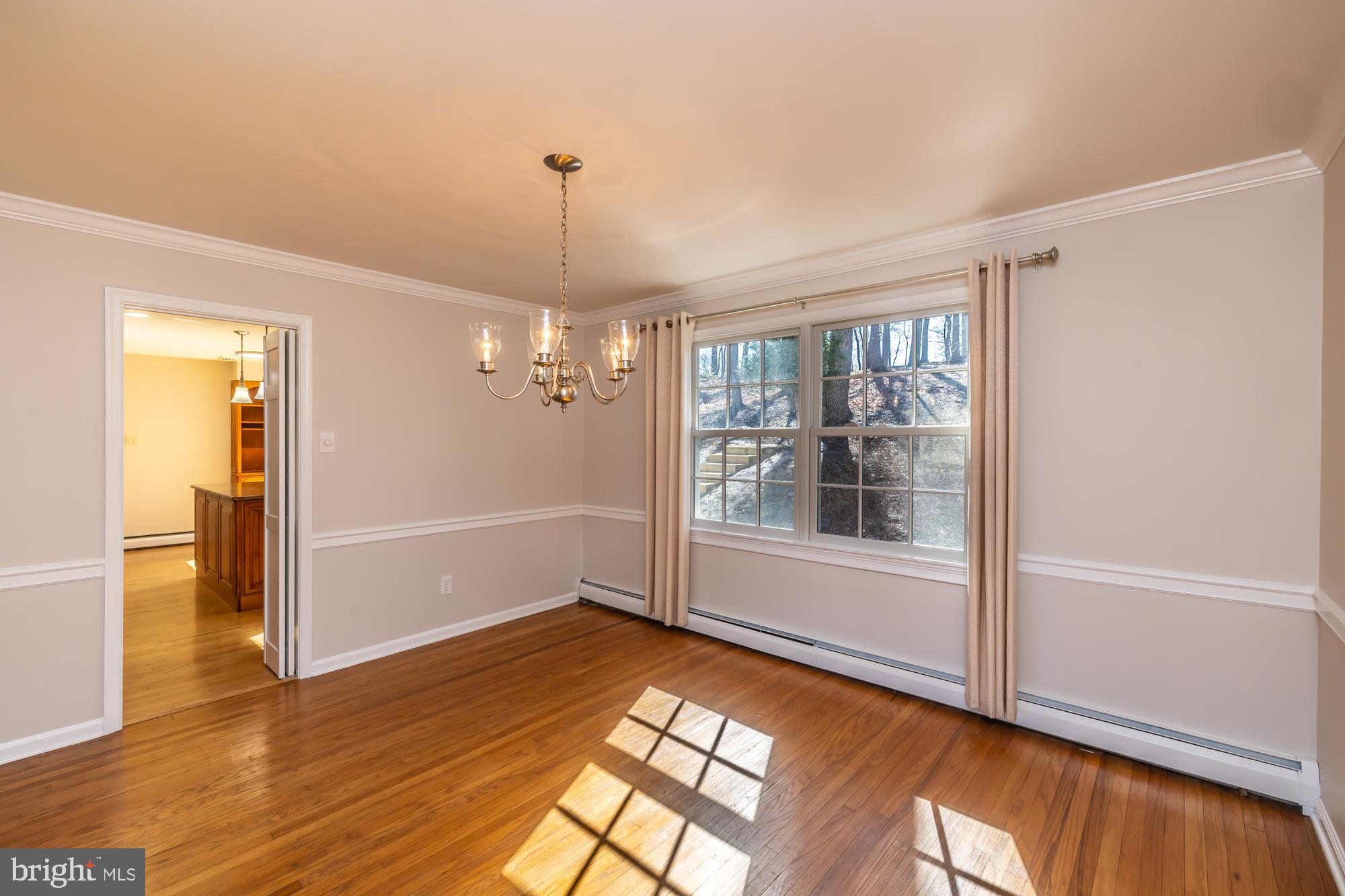 CHARTER CHASE - Residential