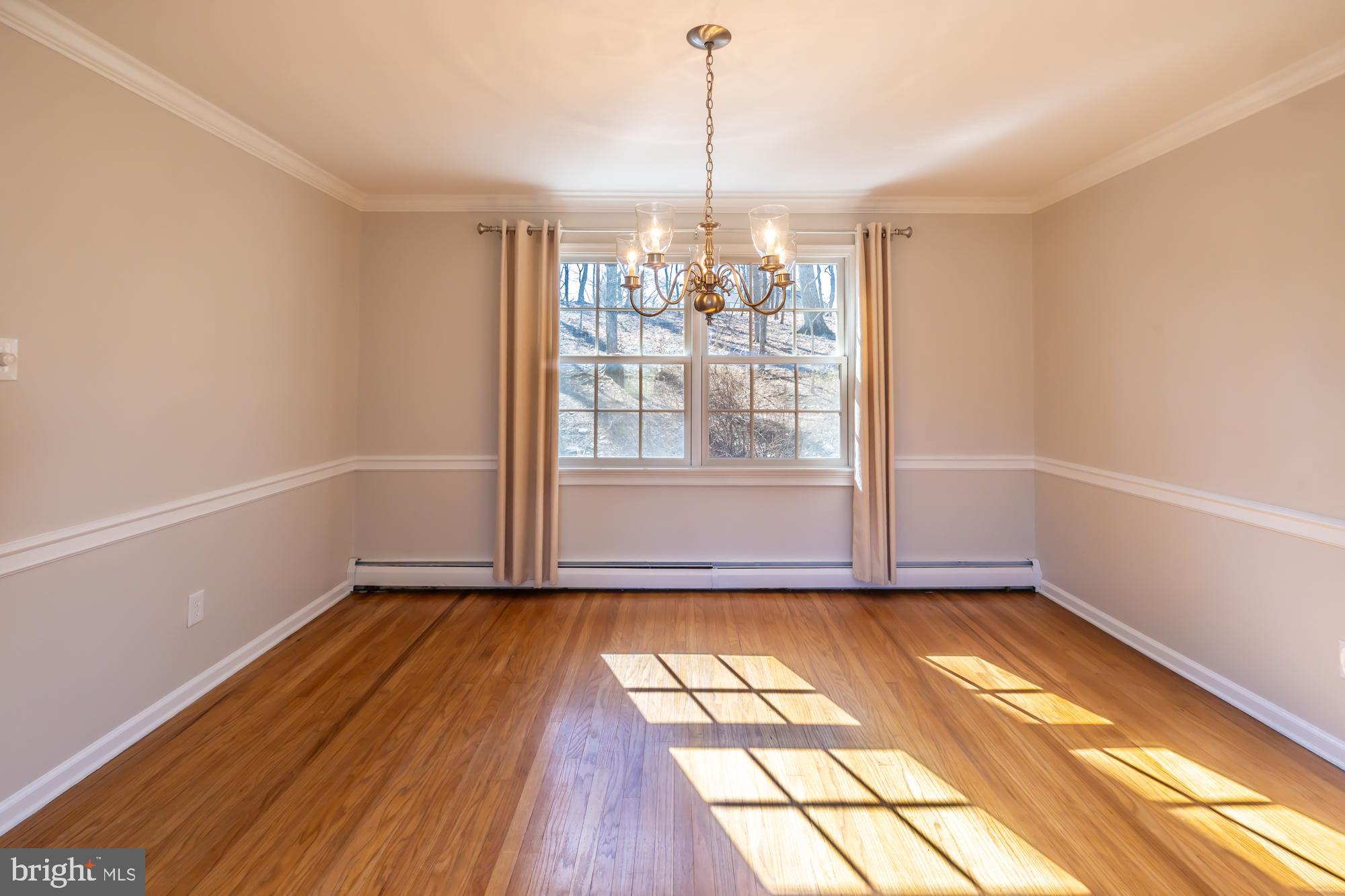 CHARTER CHASE - Residential