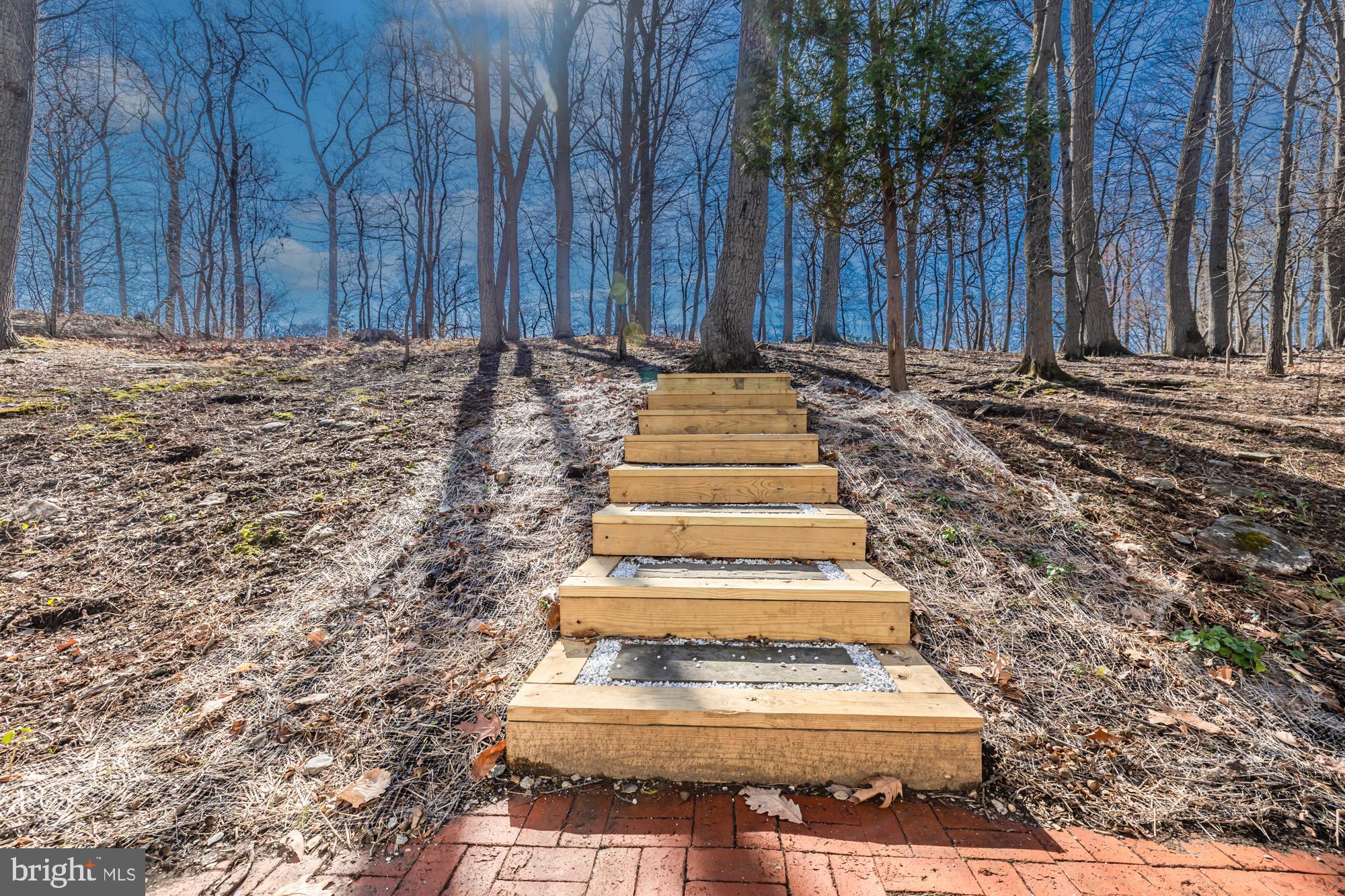 CHARTER CHASE - Residential