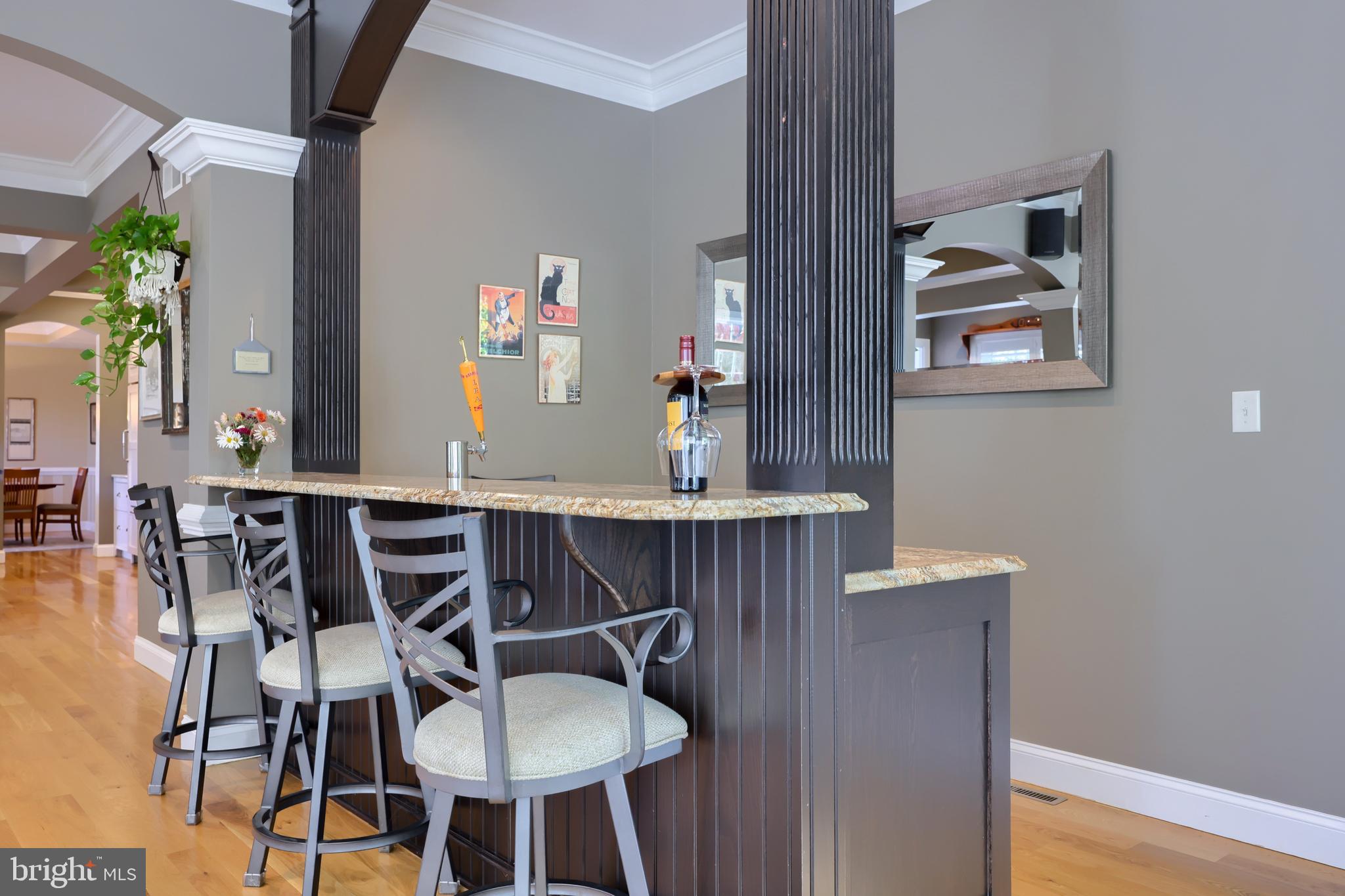 WELLESLEY MANOR - Residential