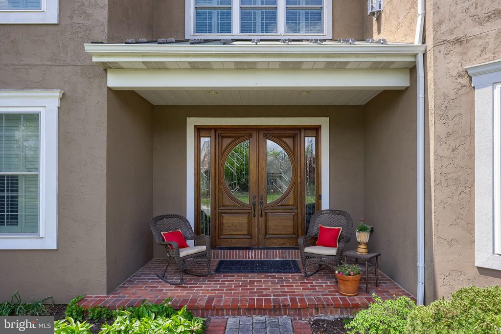 Photo of 389 Wheatfield Drive, LITITZ, PA 17543 (MLS # PALA2058114)