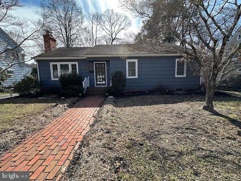 Homes For Sale - 426 Pinehurst Avenue<br/> SALISBURY, MD 21801