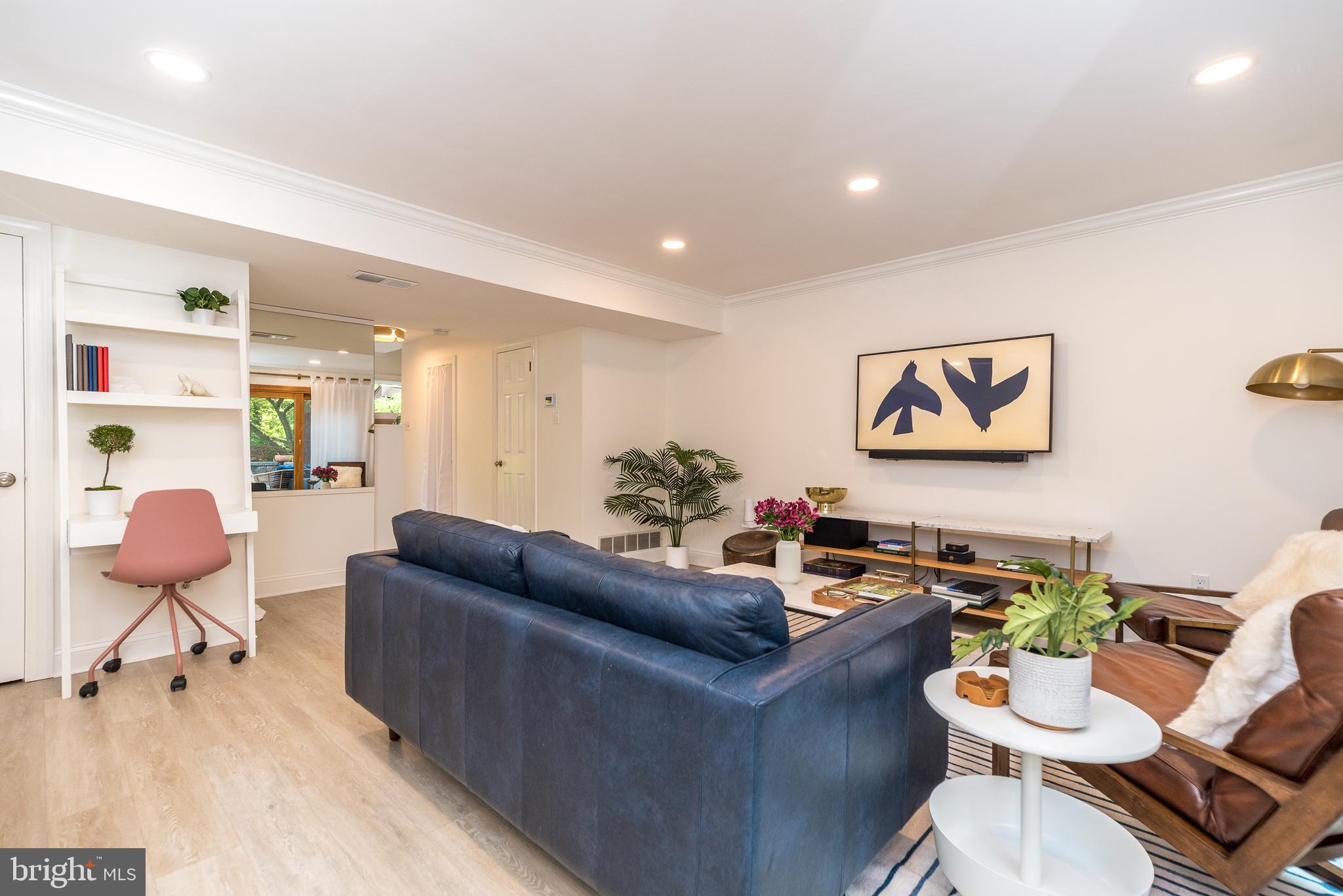 VILLAGE II - Residential