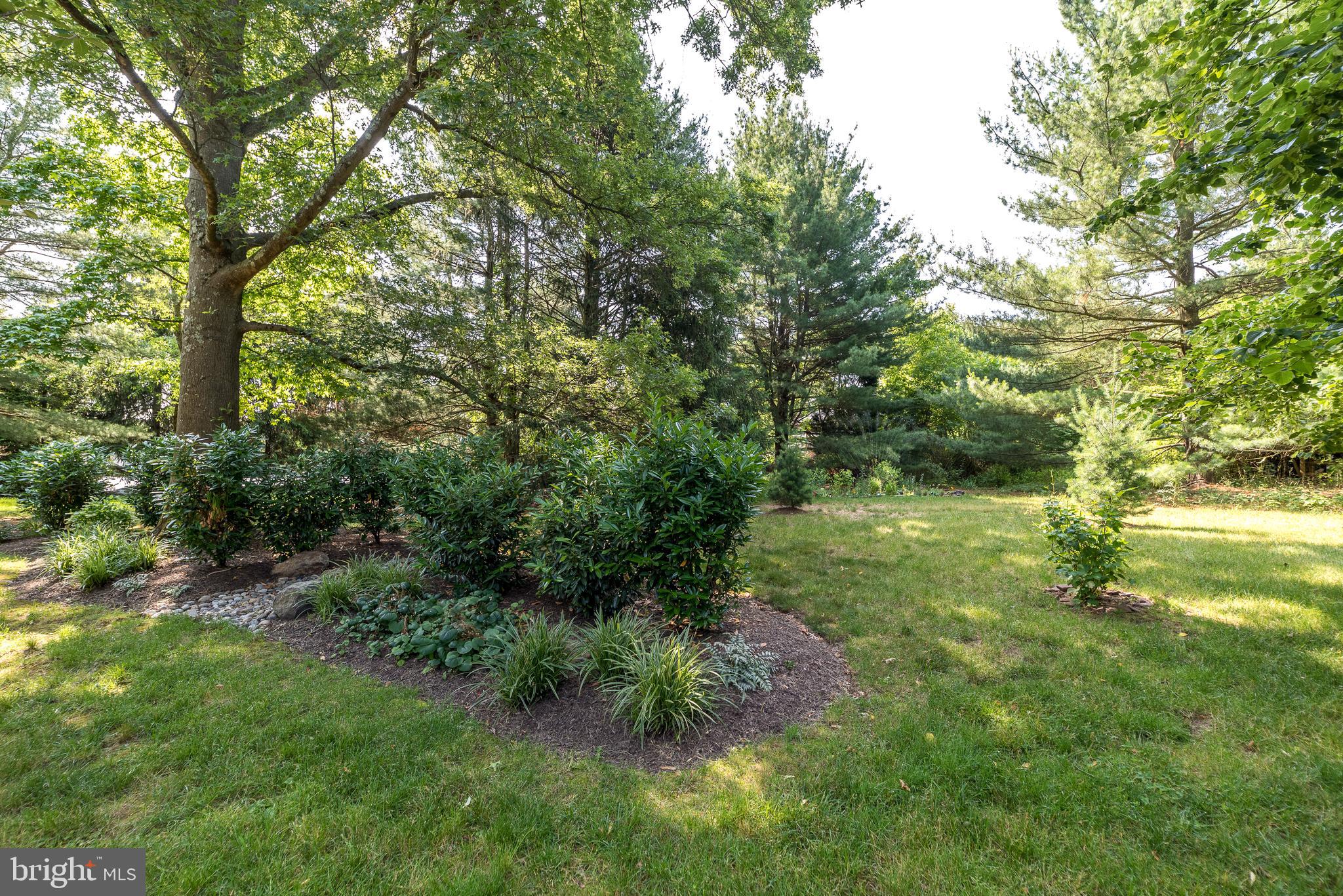 VILLAGE II - Residential