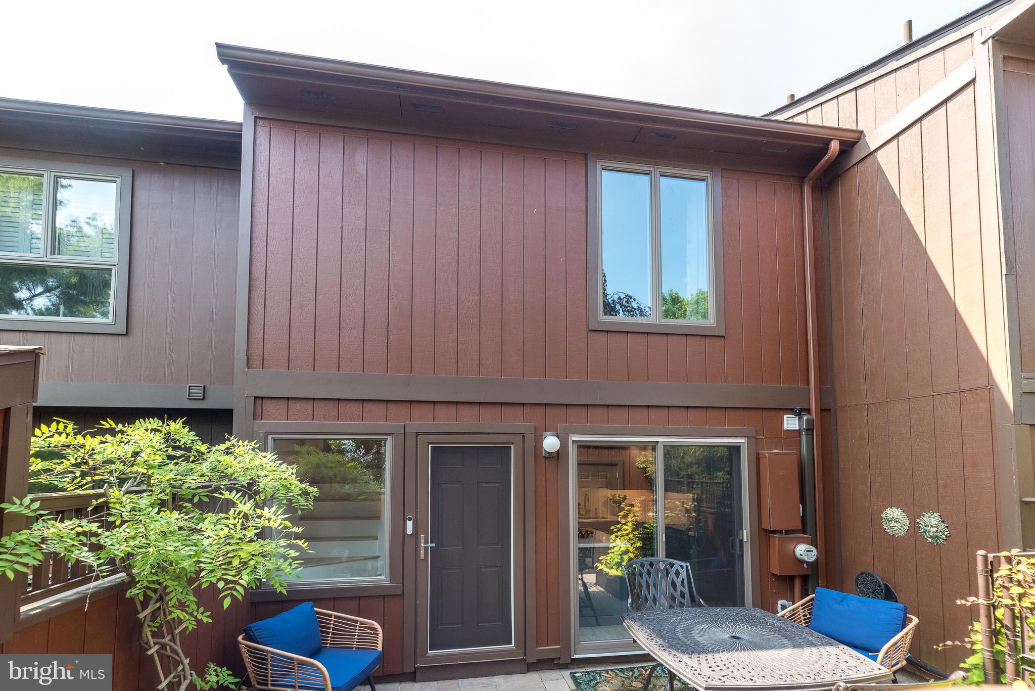 VILLAGE II - Residential