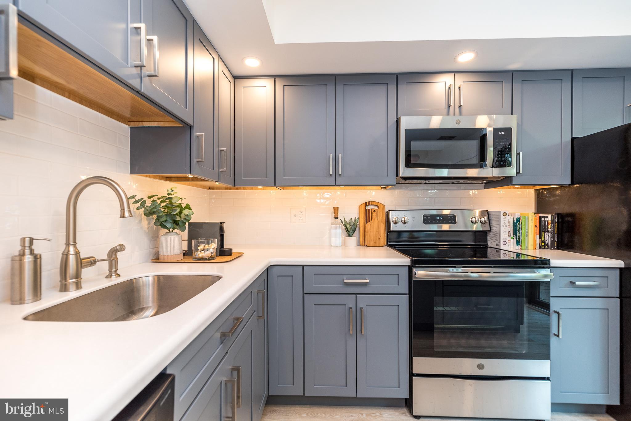 VILLAGE II - Residential