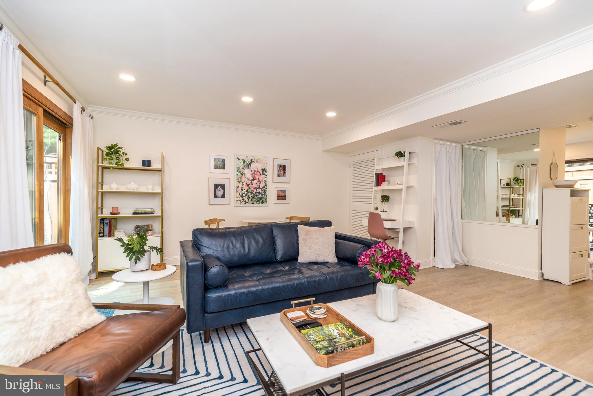 VILLAGE II - Residential