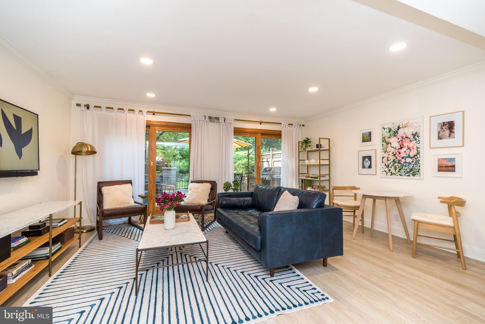 VILLAGE II - Residential