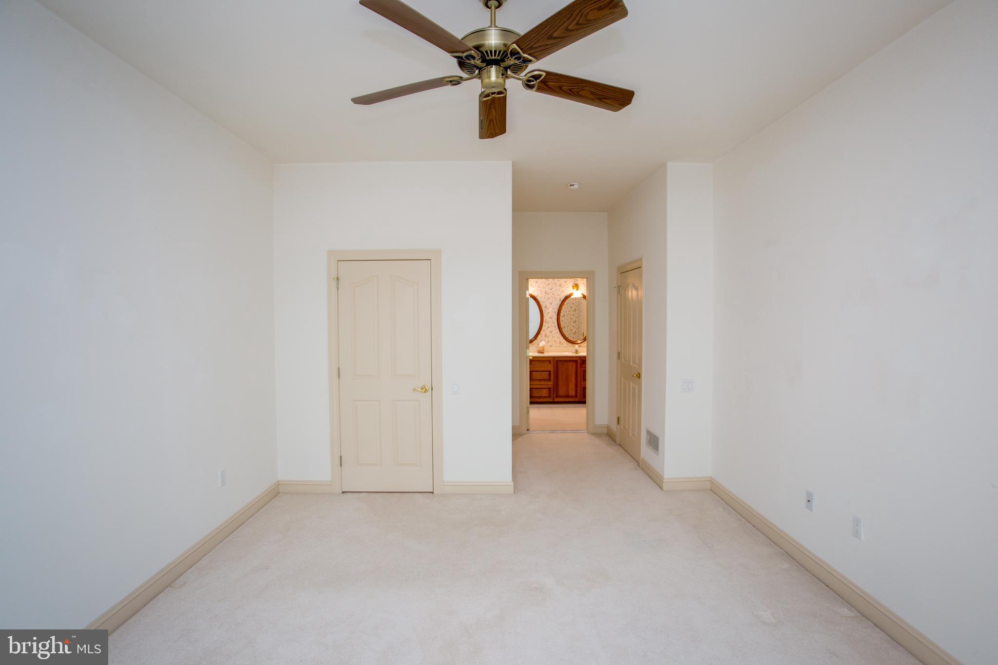 STONE RIDGE - Residential