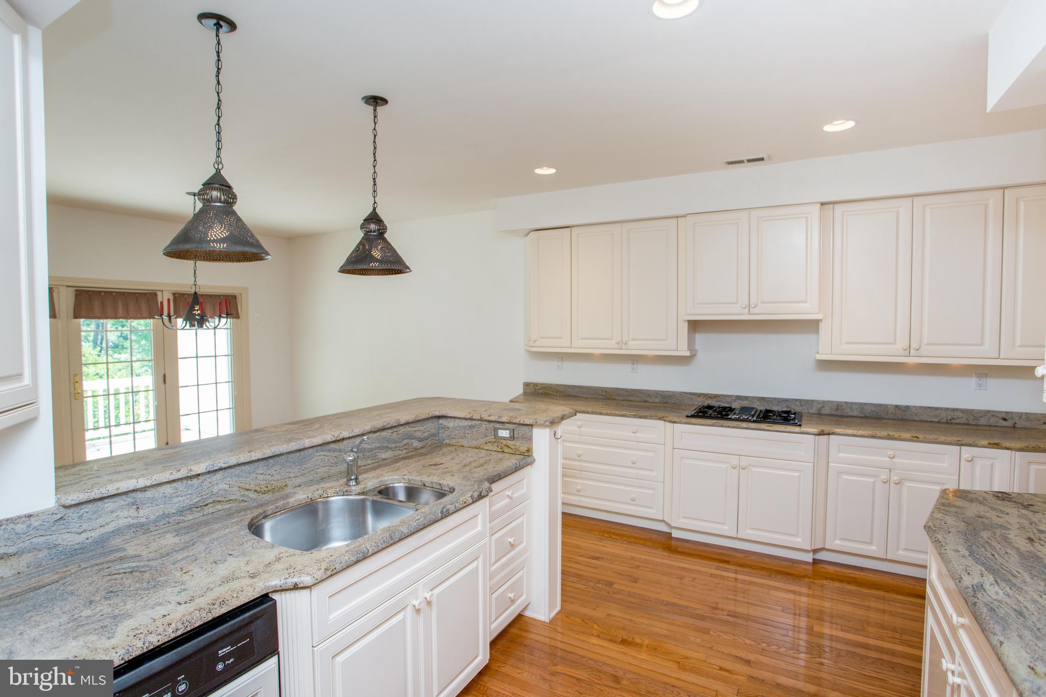 STONE RIDGE - Residential