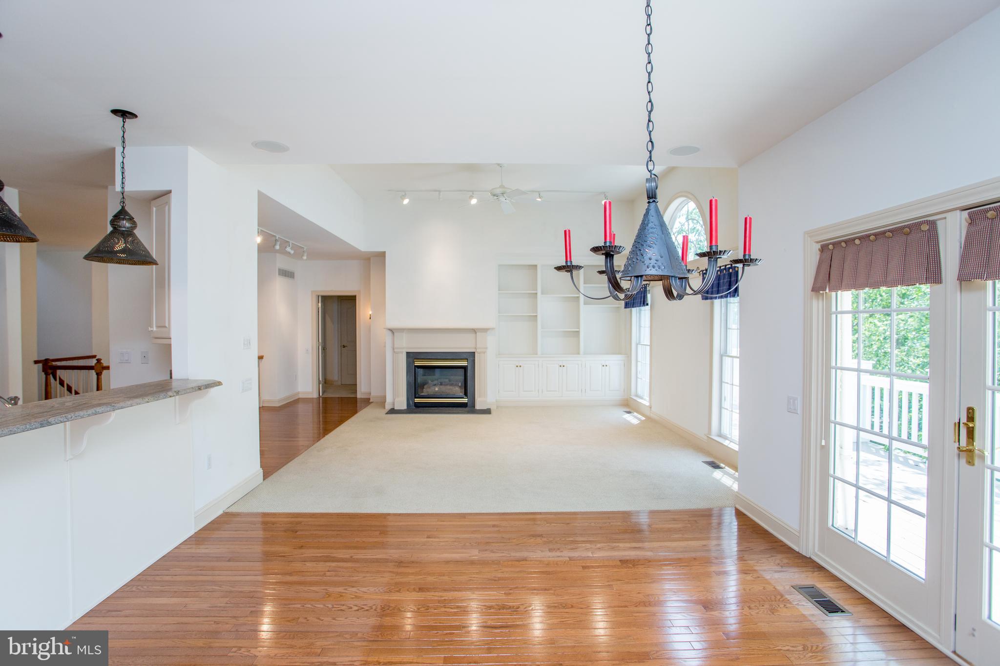 STONE RIDGE - Residential