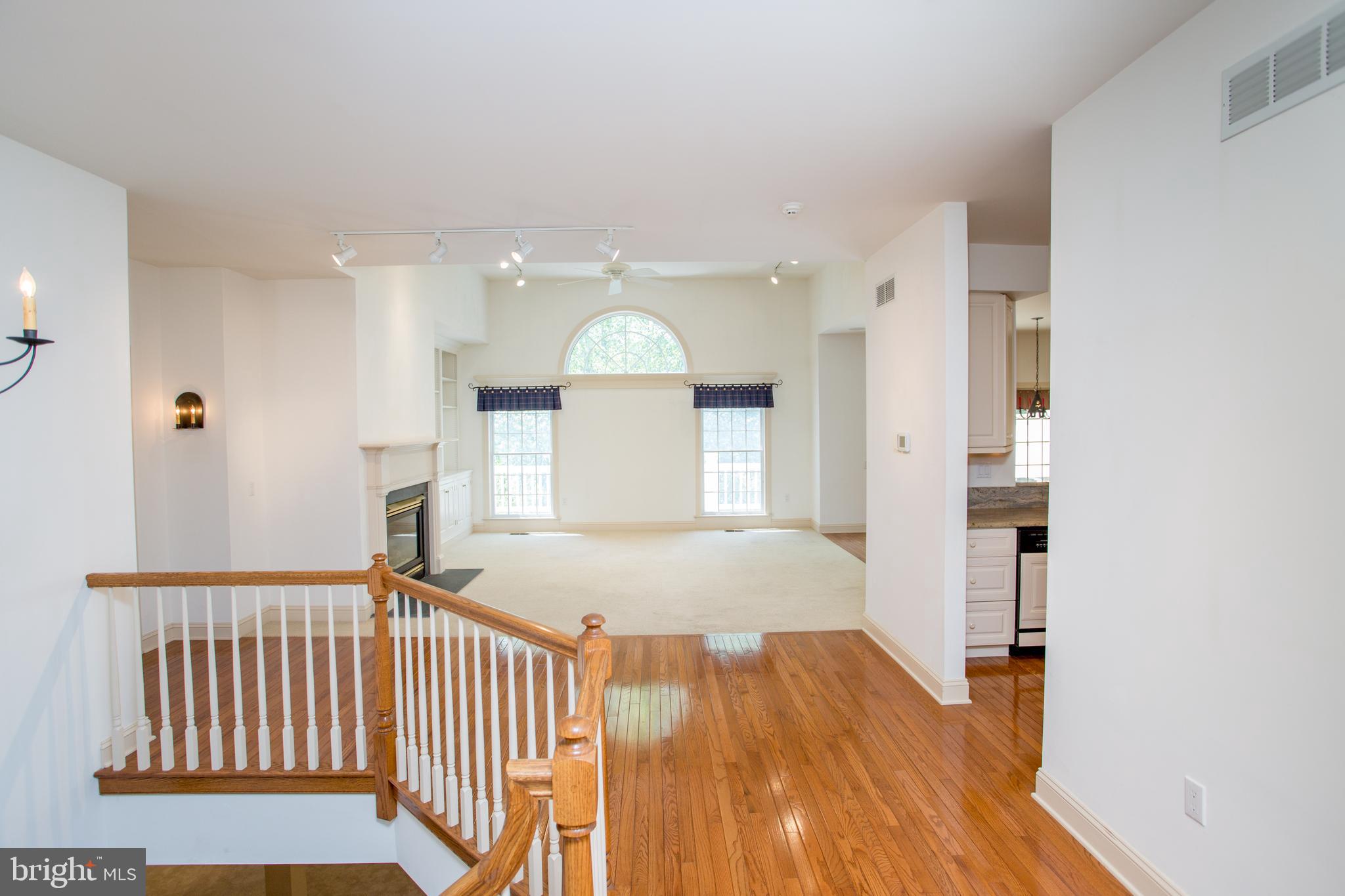 STONE RIDGE - Residential