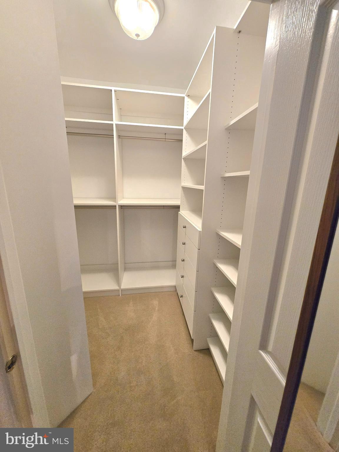 STONE RIDGE - Residential